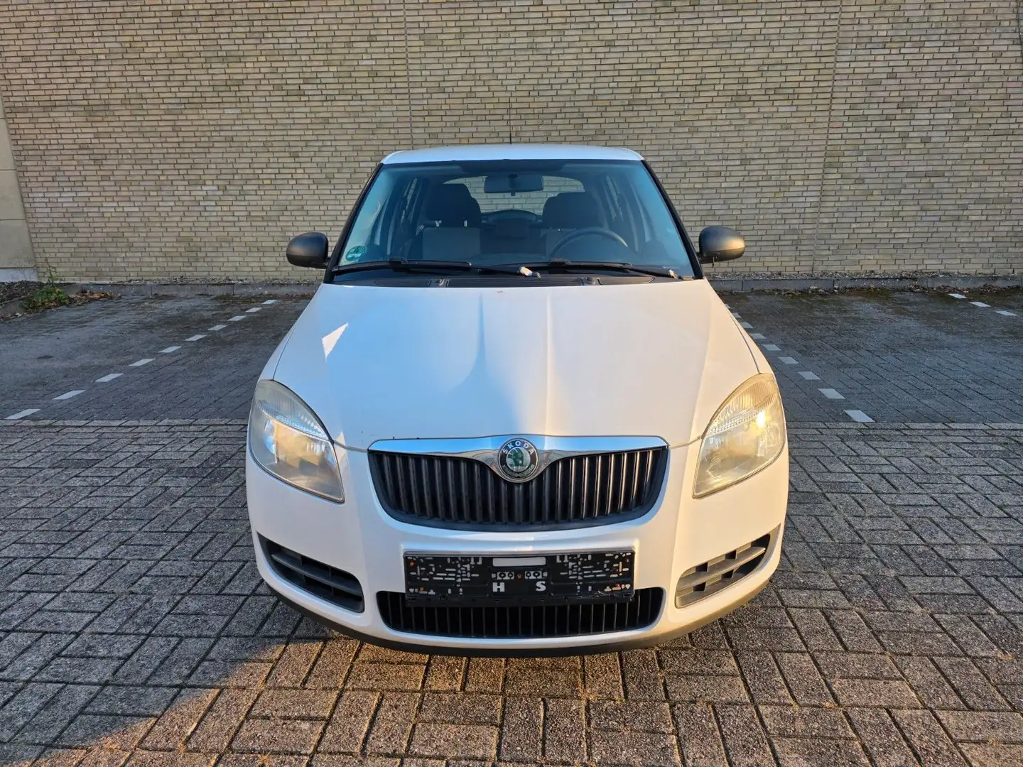 Skoda Fabia Classic HU 10-2027 Weiß - 1