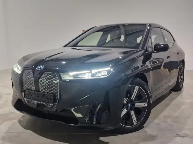 BMW iX xDrive50 M-sport