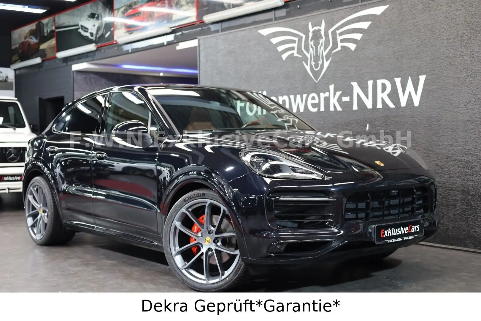 Porsche Cayenne Coupe E-Hybrid*Matrix*Pano*Exterieur*360 Noir - 1