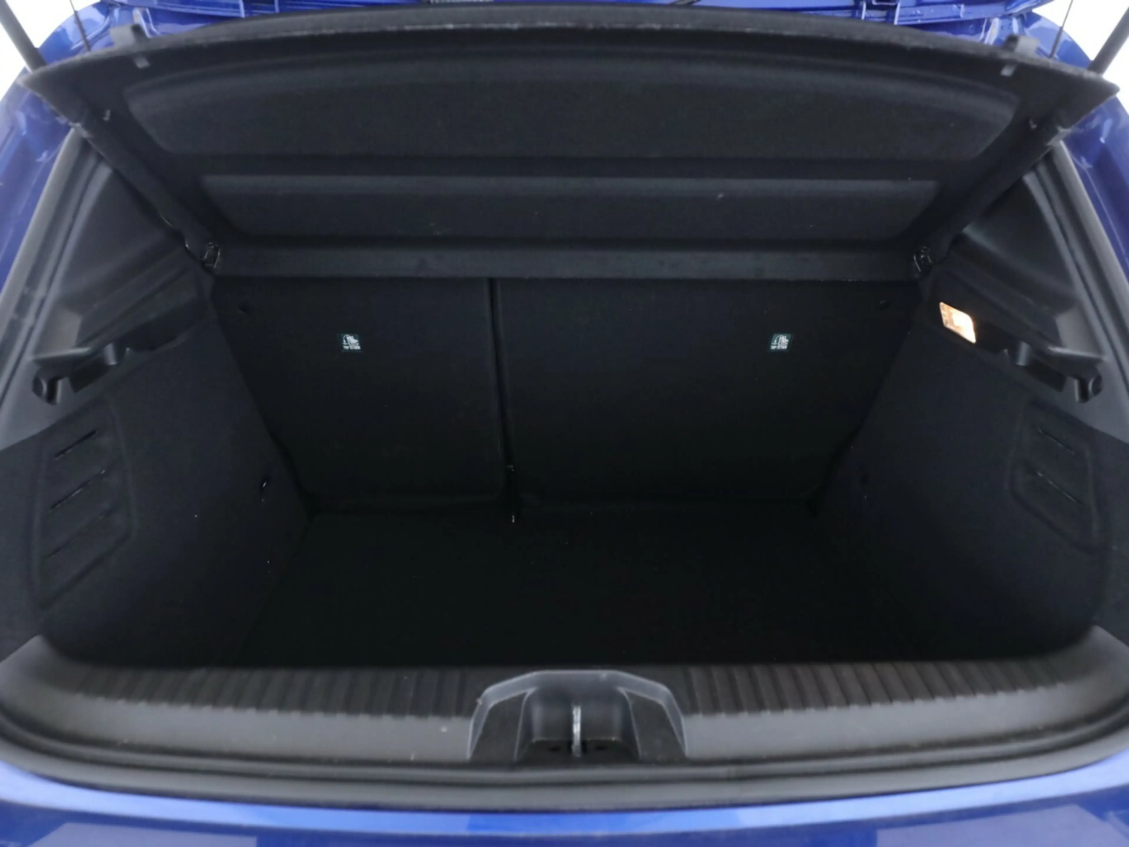 Renault Clio Techno TCE [1. HAND/NAVI/SHZ/CAM] — photo 11