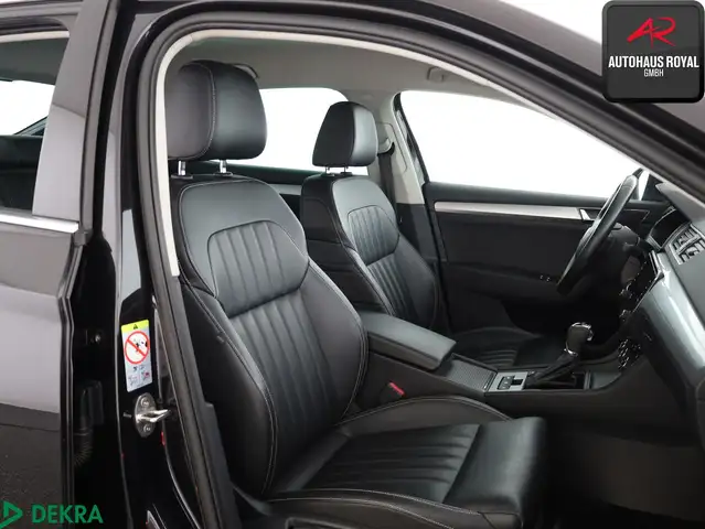 Skoda Superb view 12