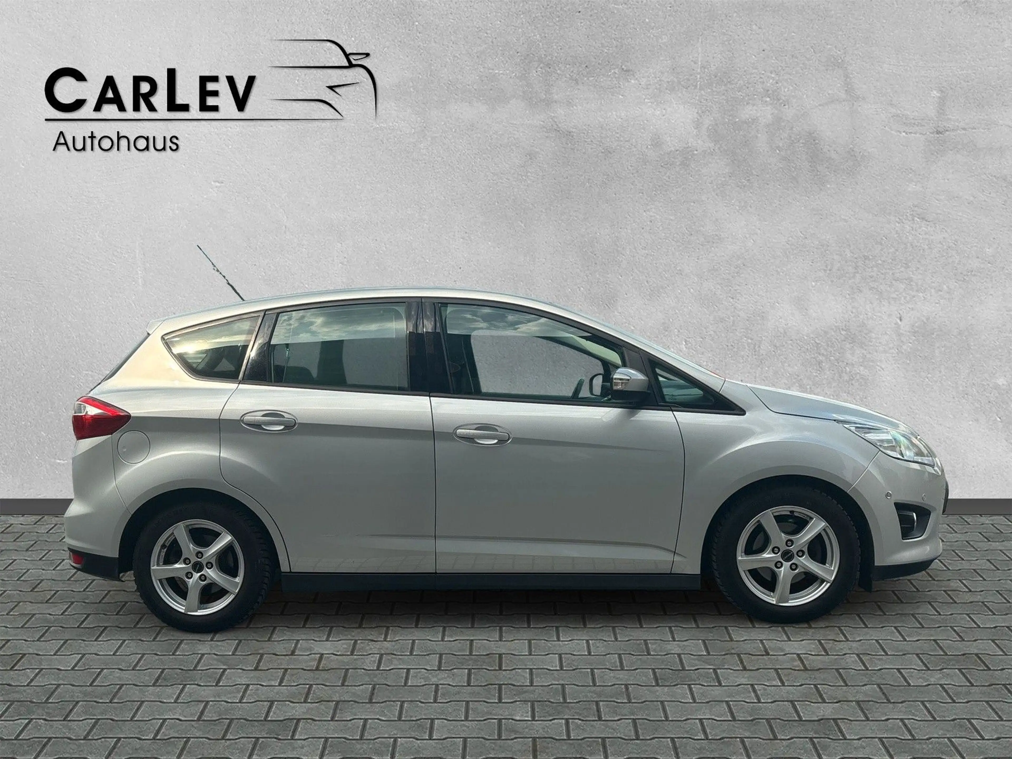 Ford C-Max Sync Edition Zahnriemen neu SHZ PDC AHK — photo 8