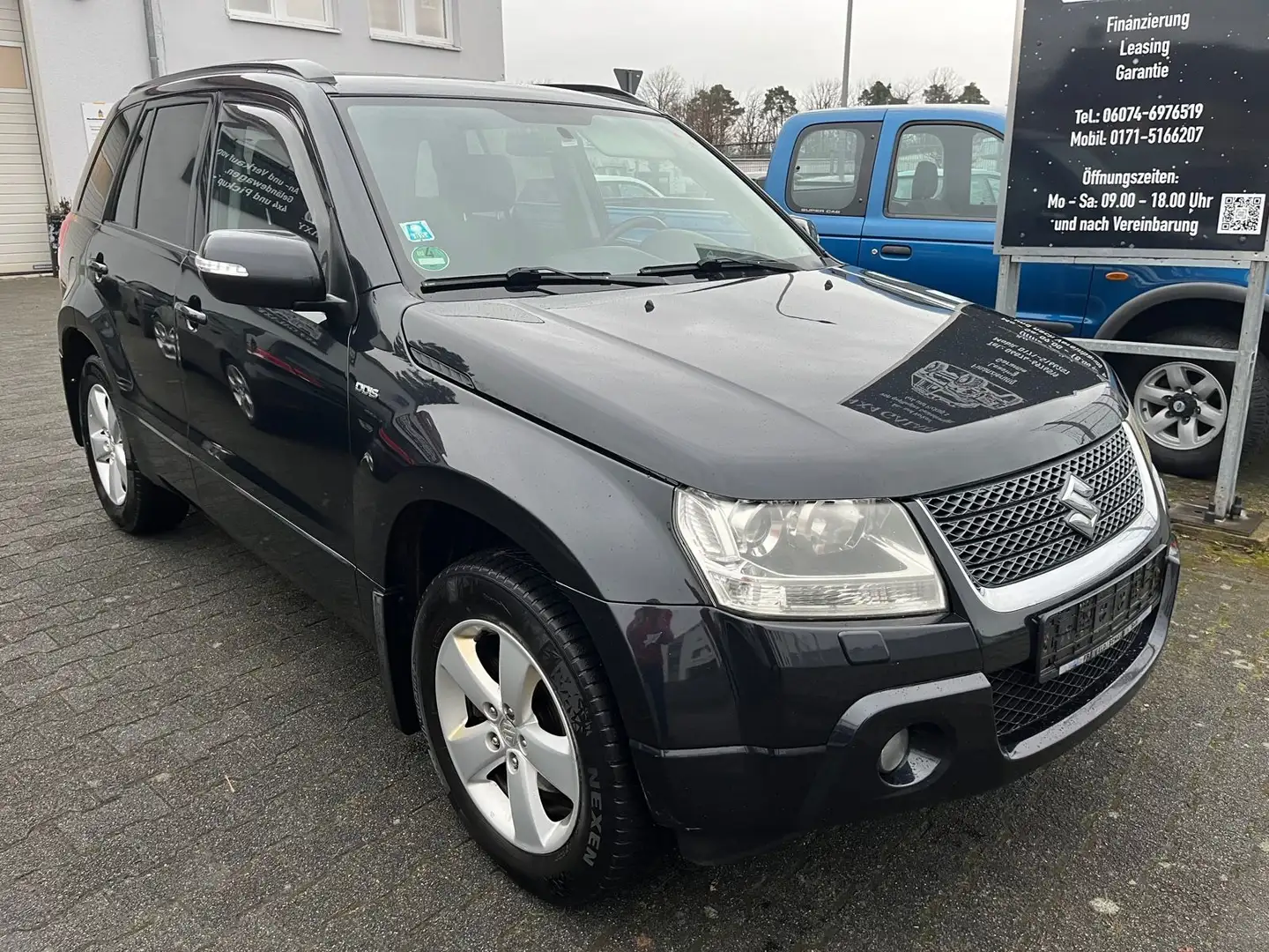 Suzuki Grand Vitara 1.9 DDIS X 30 Schwarz - 1