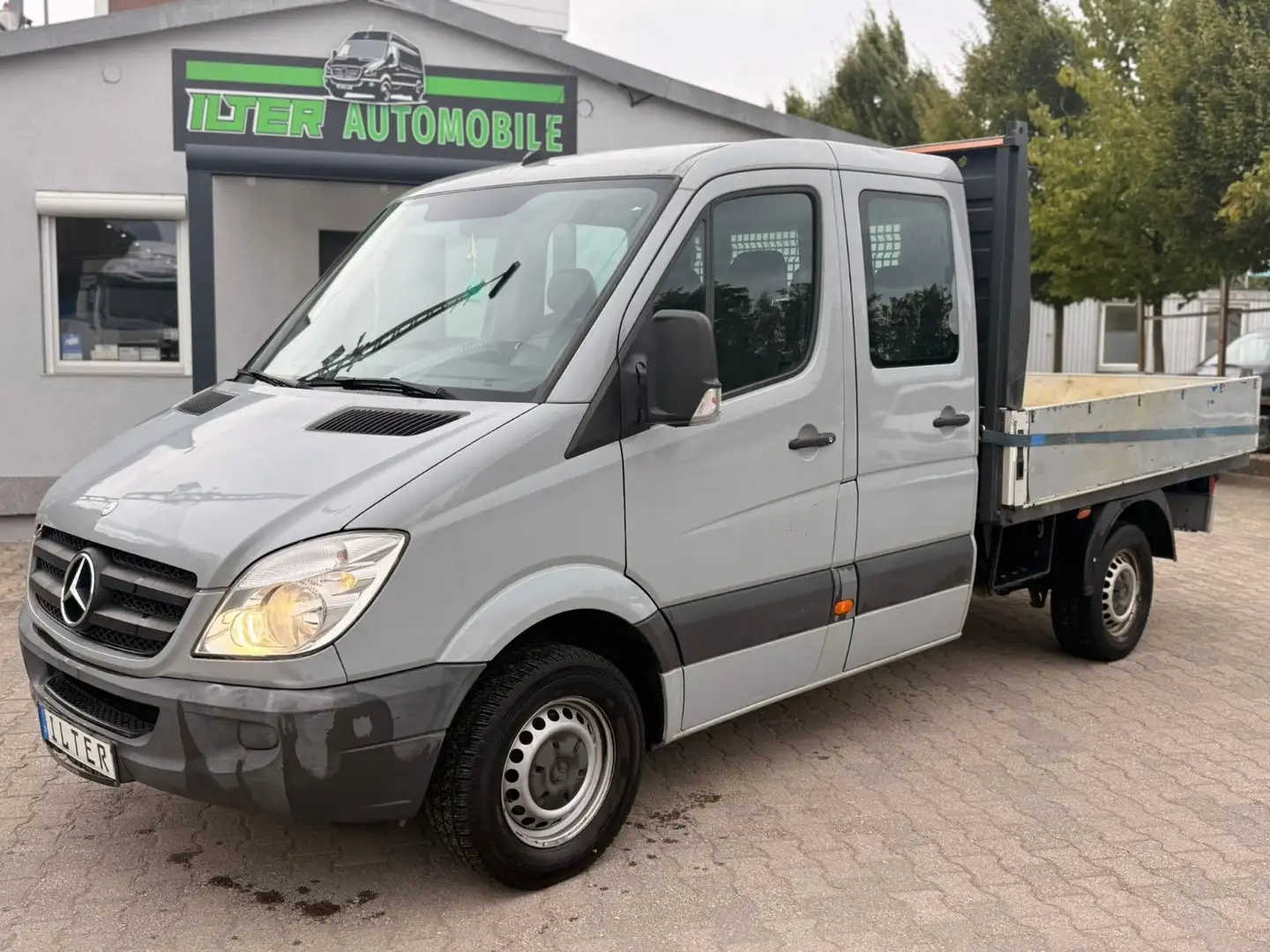 Mercedes-Benz Sprinter 313 CDI Pritsche/DoKa 7 Sitze AHK Blau - 1
