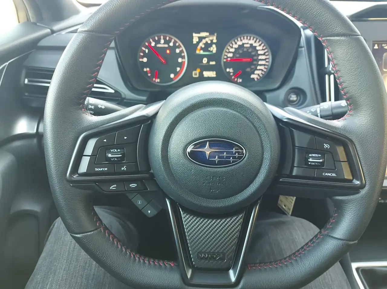 Subaru WRX снимка Subaru WRX