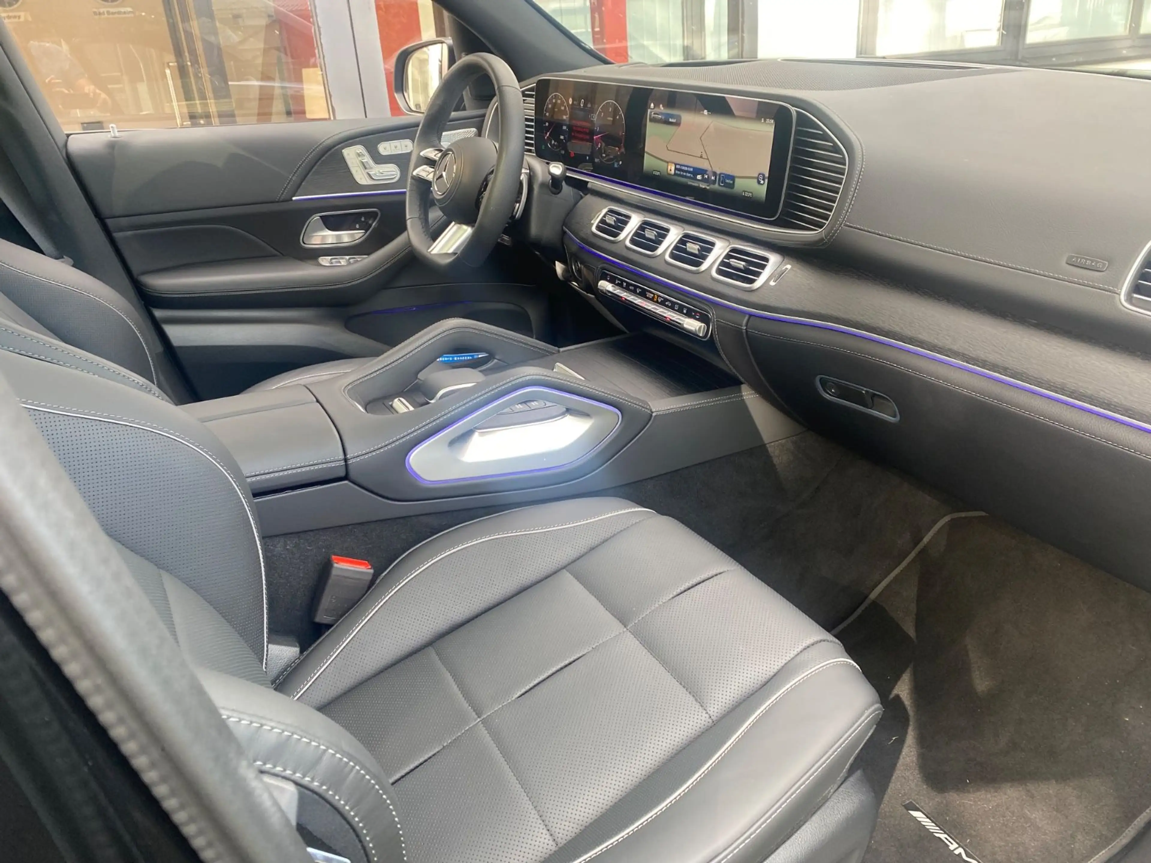 Mercedes-Benz GLS 450 d 4Matic/AMG-LINE/NIGHT/PANO/AHK — photo 10