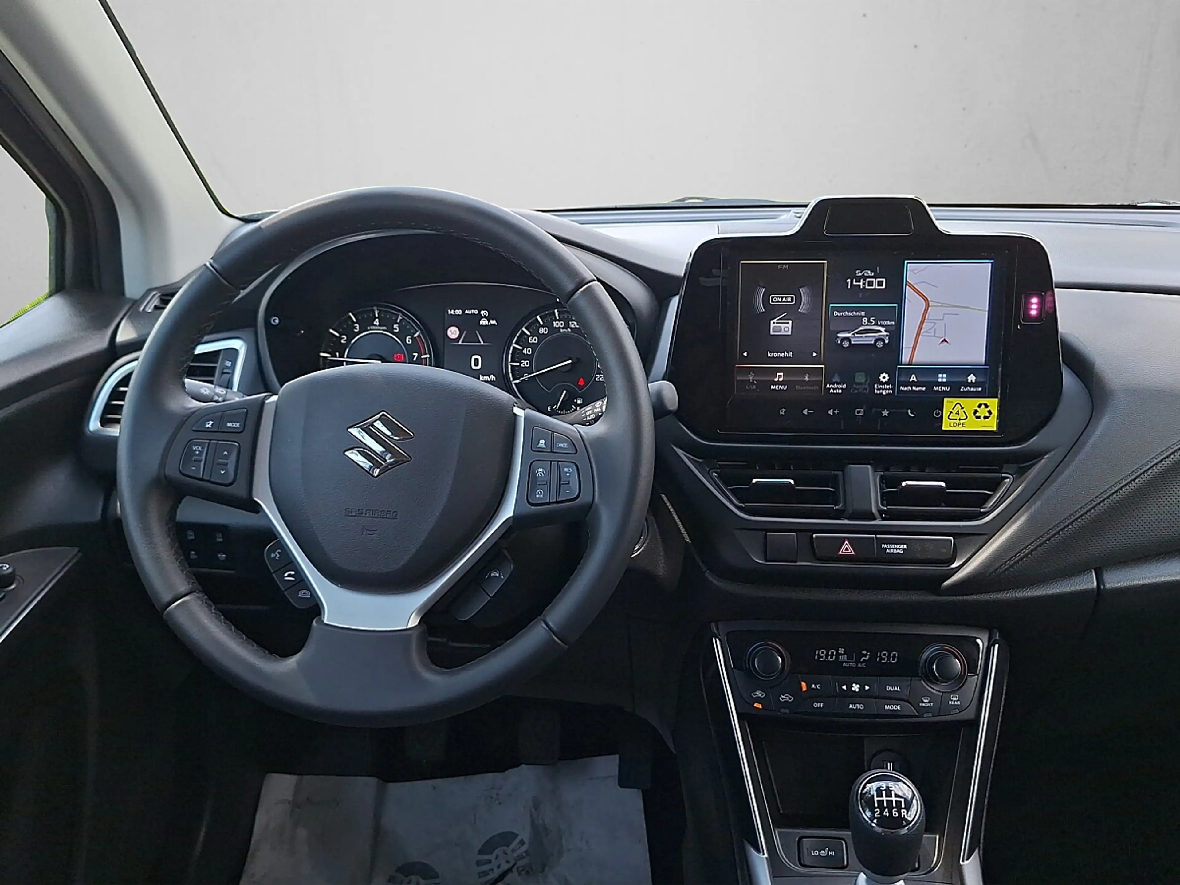 Suzuki S-Cross 1,4 Hybrid ALLGRIP shine — photo 13
