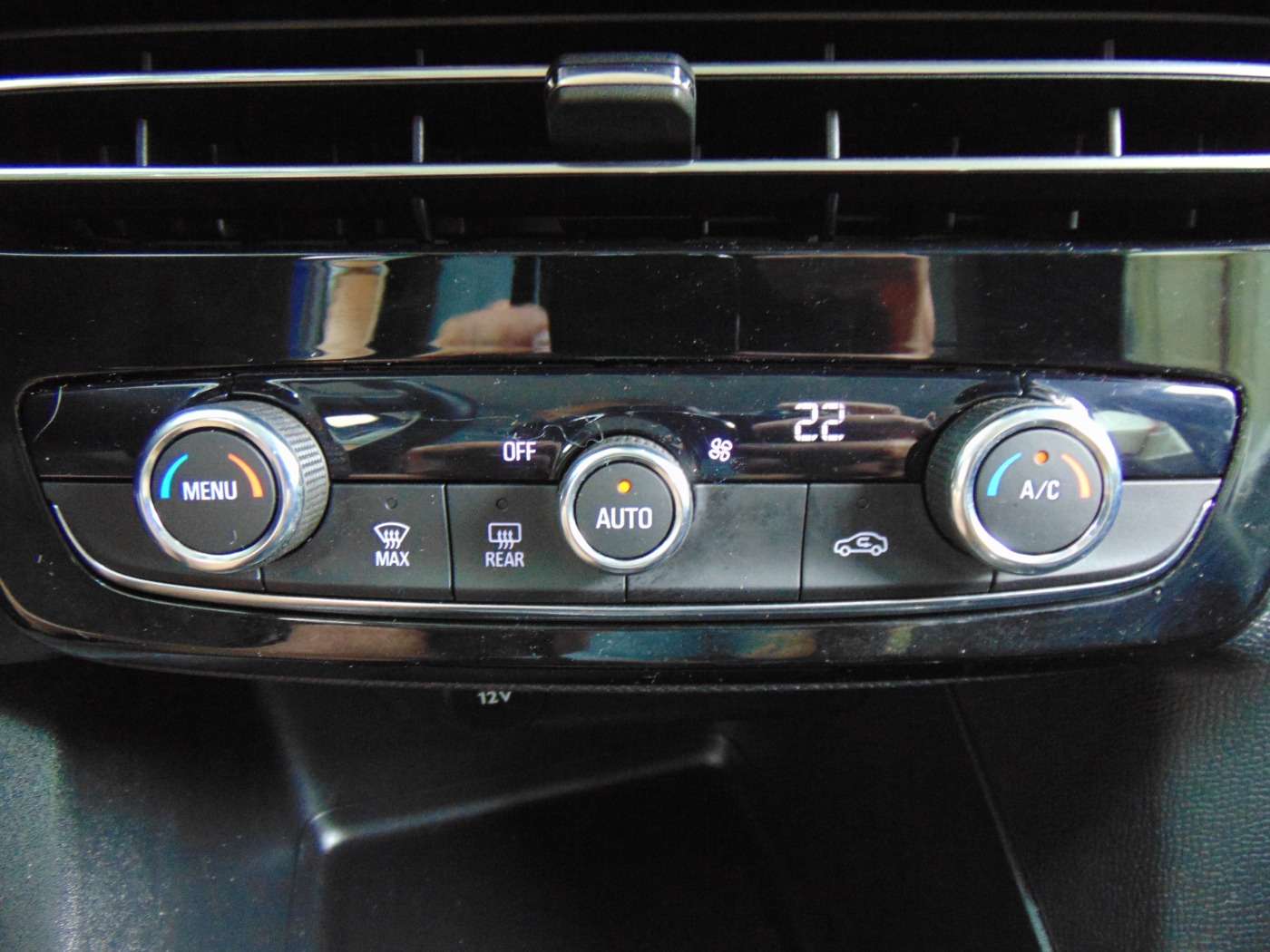 Opel Mokka E