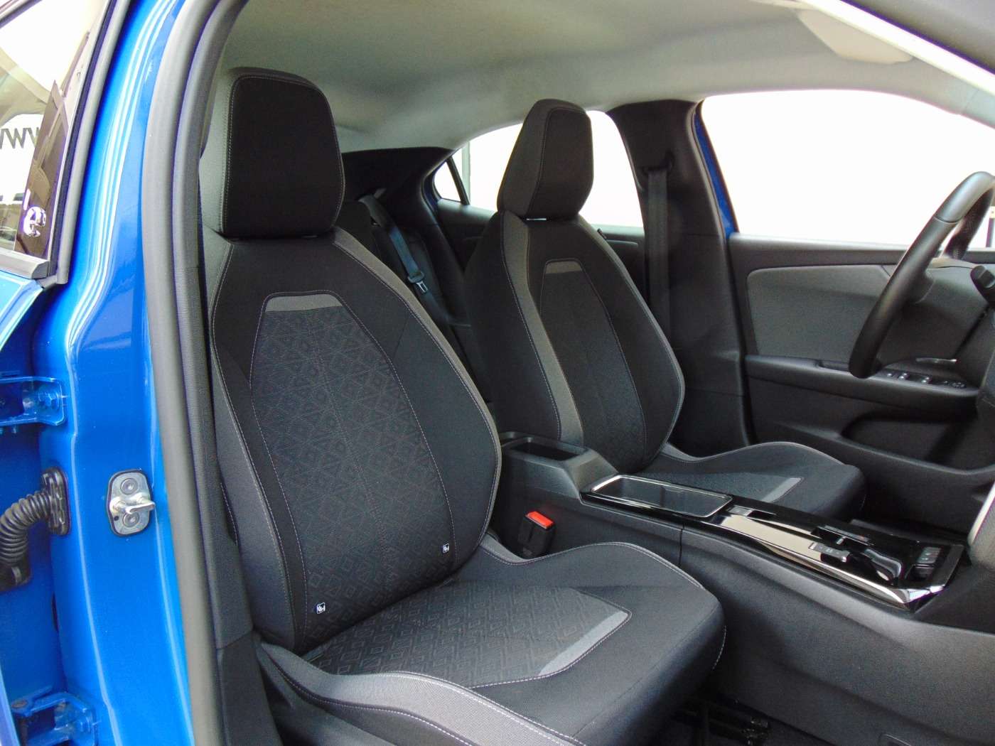 Opel Mokka E