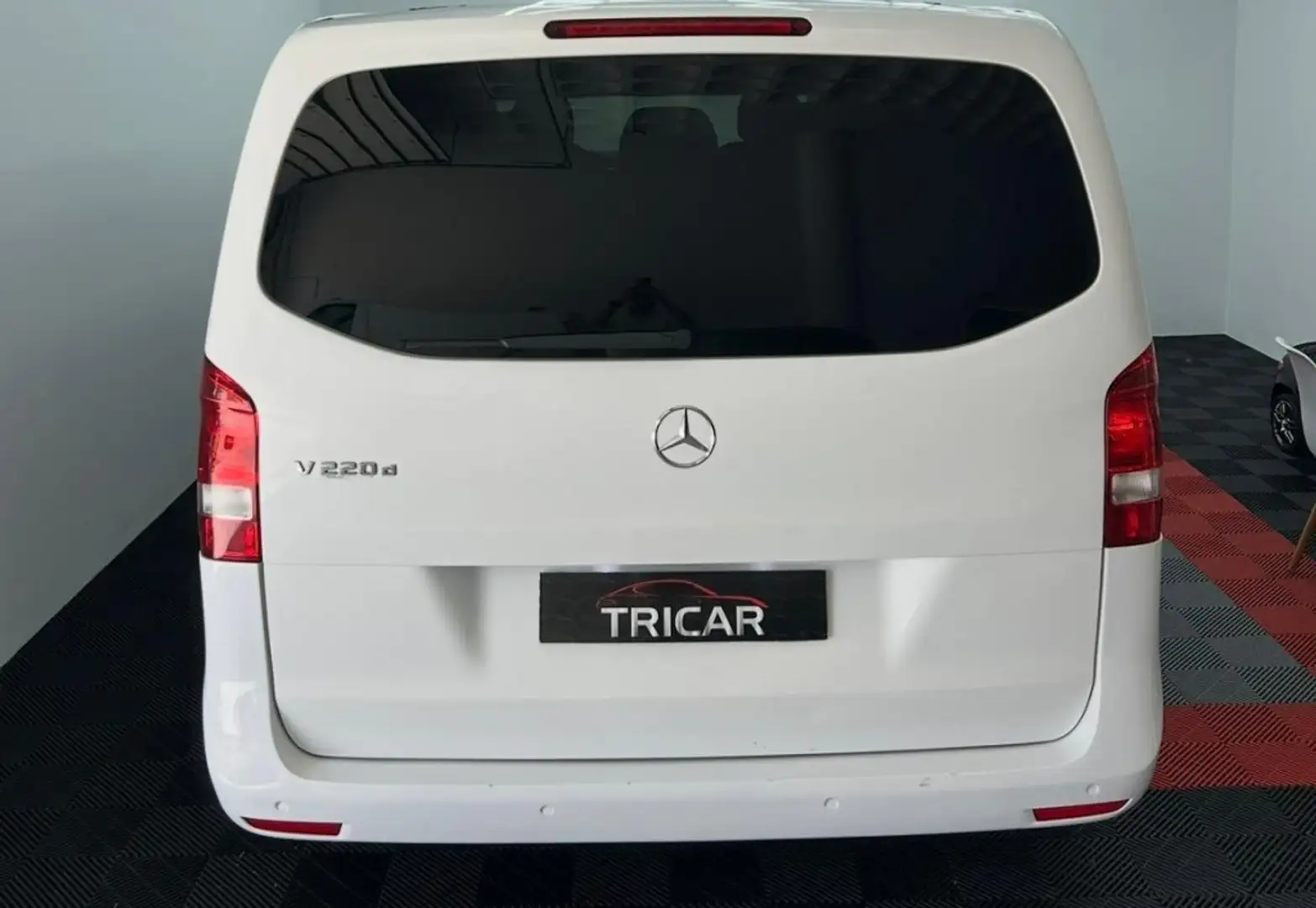 Mercedes-Benz V 220 220d Largo Avantgarde 7G Tronic Blanco - 2