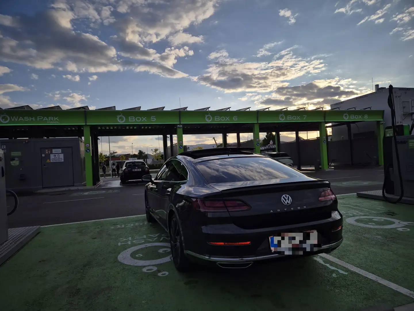 Volkswagen Arteon 2.0 TDI SCR 4Motion DSG R-Line - 2