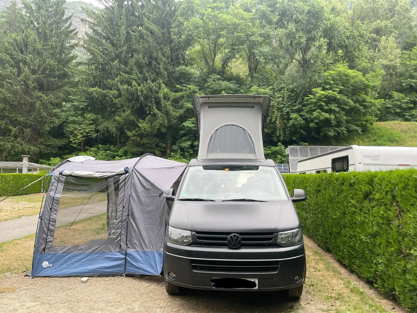 Volkswagen T5 Multivan Camper Tüv/Hu NEU wenig KM Schwarz - 2