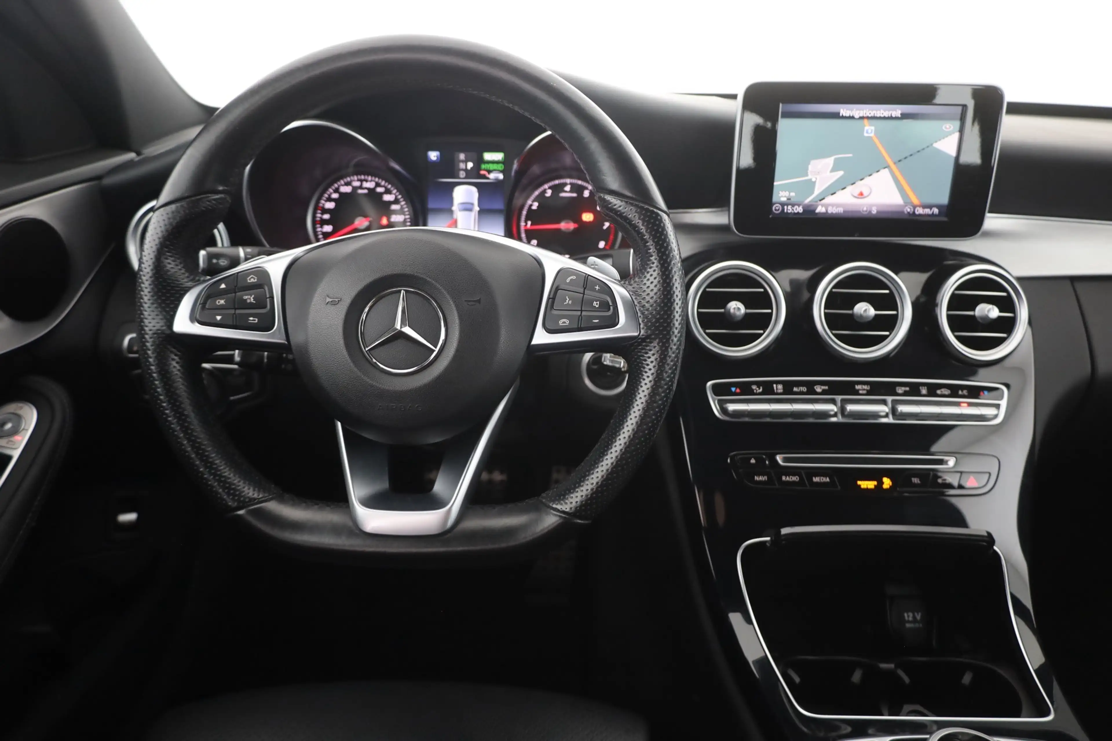 Mercedes-Benz C 350 C350 e T AMG Line LED Navi Leder AHK Sitzheizung — photo 10