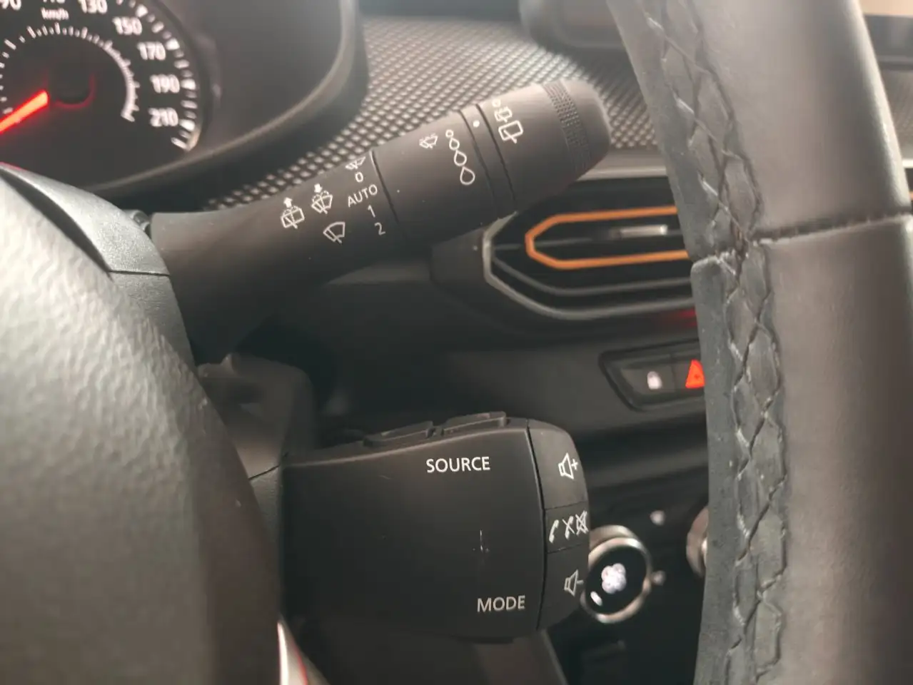 Dacia Sandero 1.0 tce Comfort SL DaciaPlus Eco-g 100cv, миниатюра 7