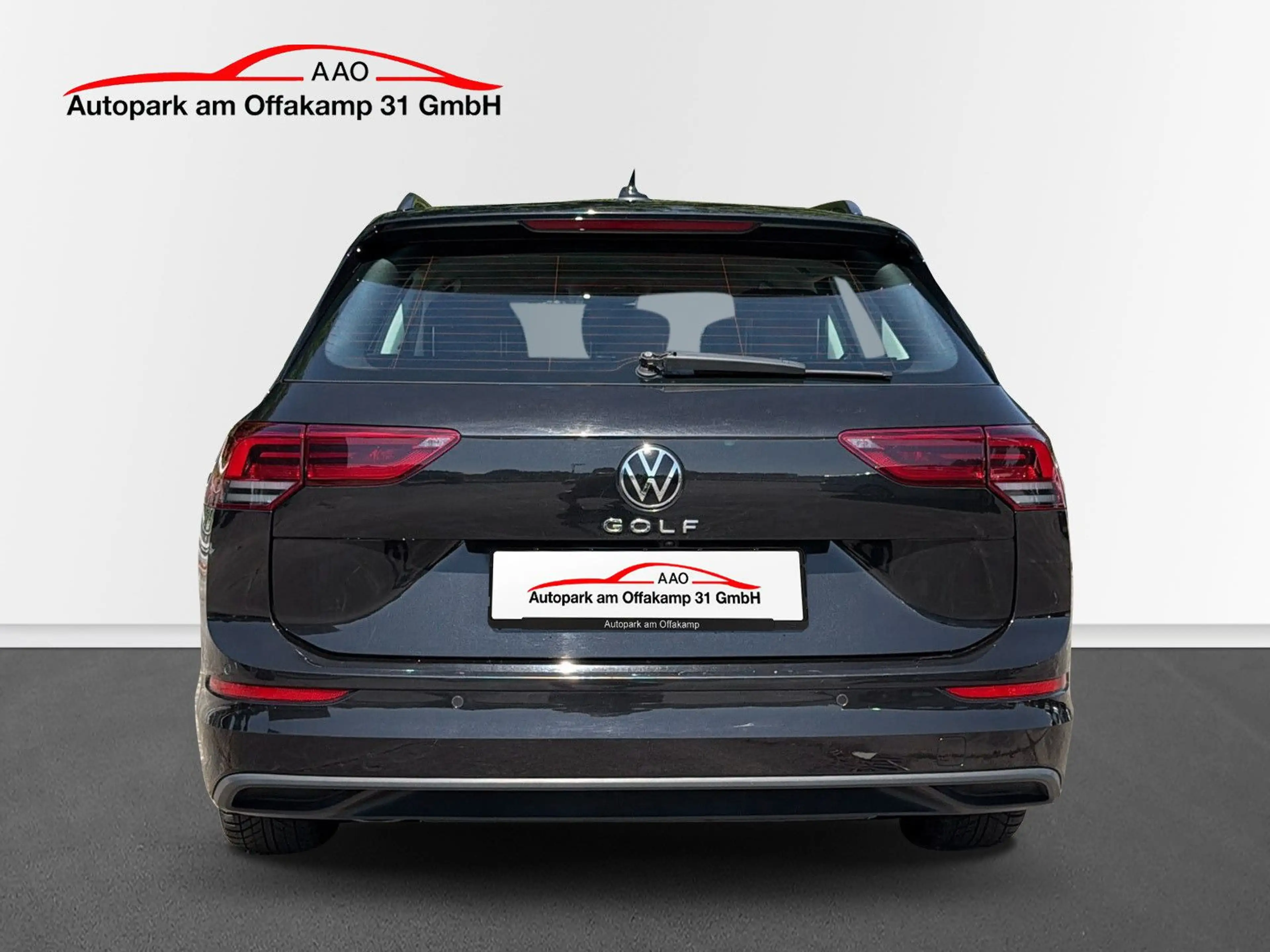 Volkswagen Golf VIII Variant Life*AHK*ACC*CARPLAY*BEH.LENK — photo 5