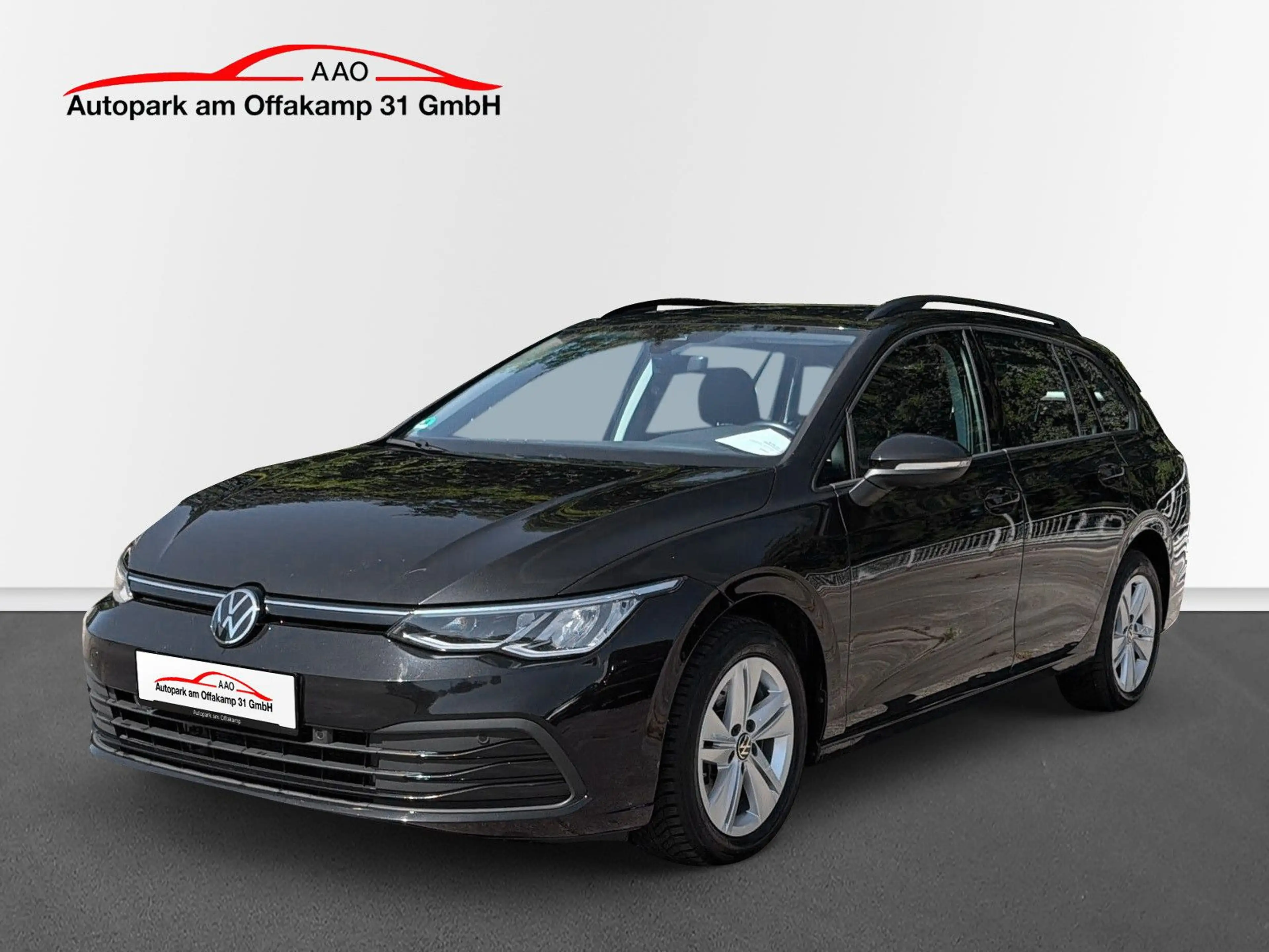Volkswagen Golf VIII Variant Life*AHK*ACC*CARPLAY*BEH.LENK