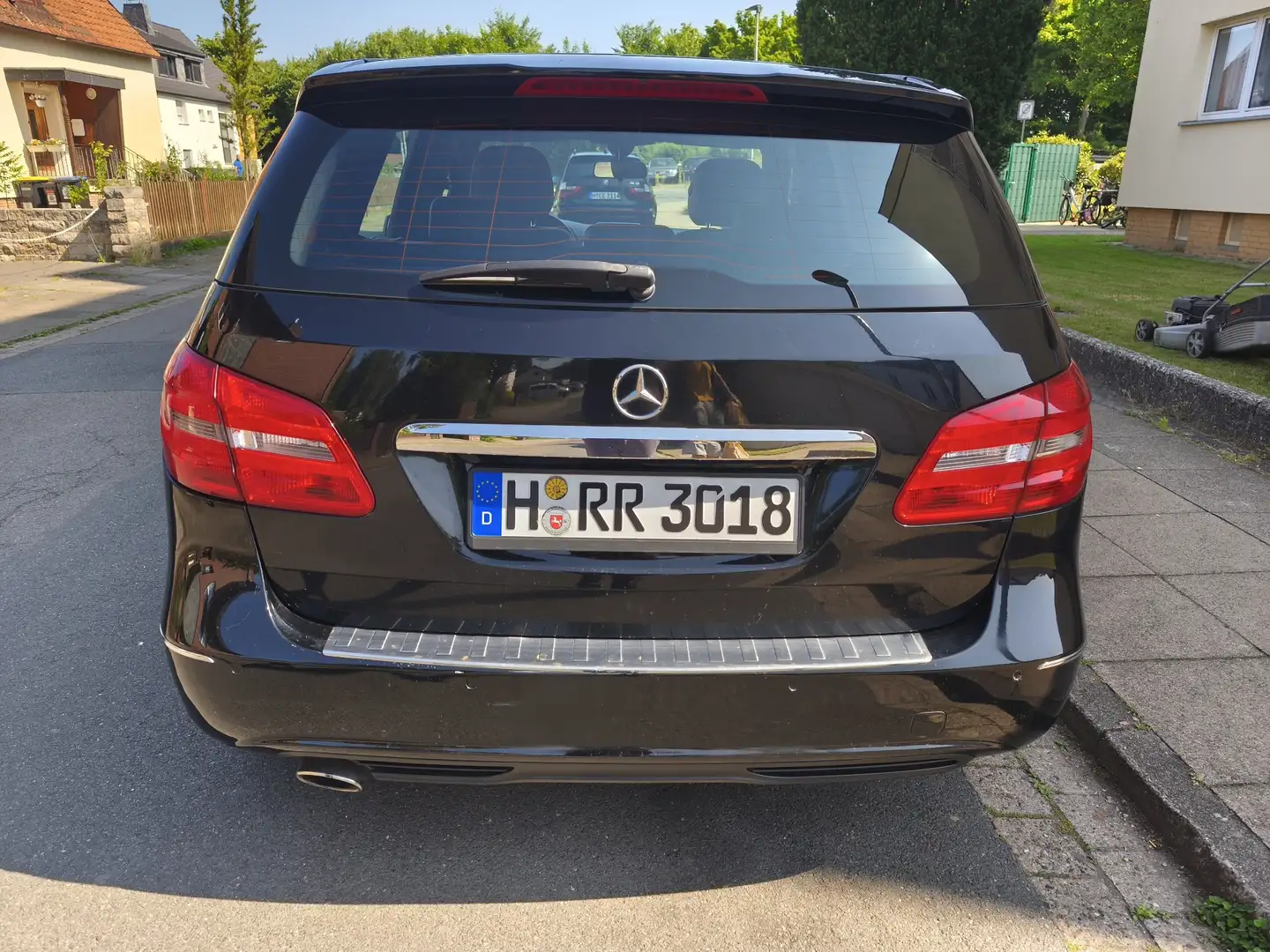 Mercedes-Benz B 180 NGT BlueEFFICIENCY Autotronic - 2