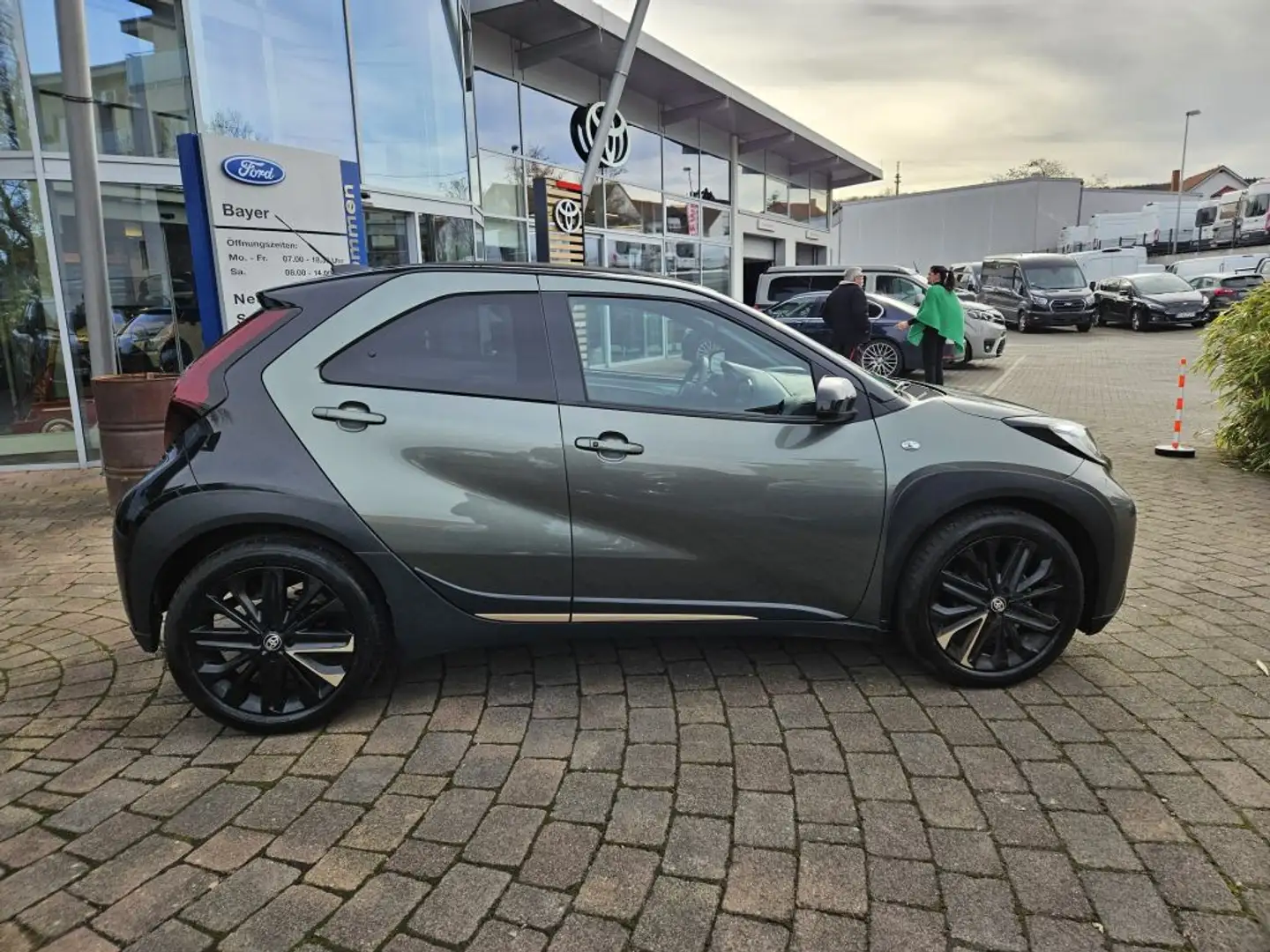 Toyota Aygo X Air Style Grün - 2