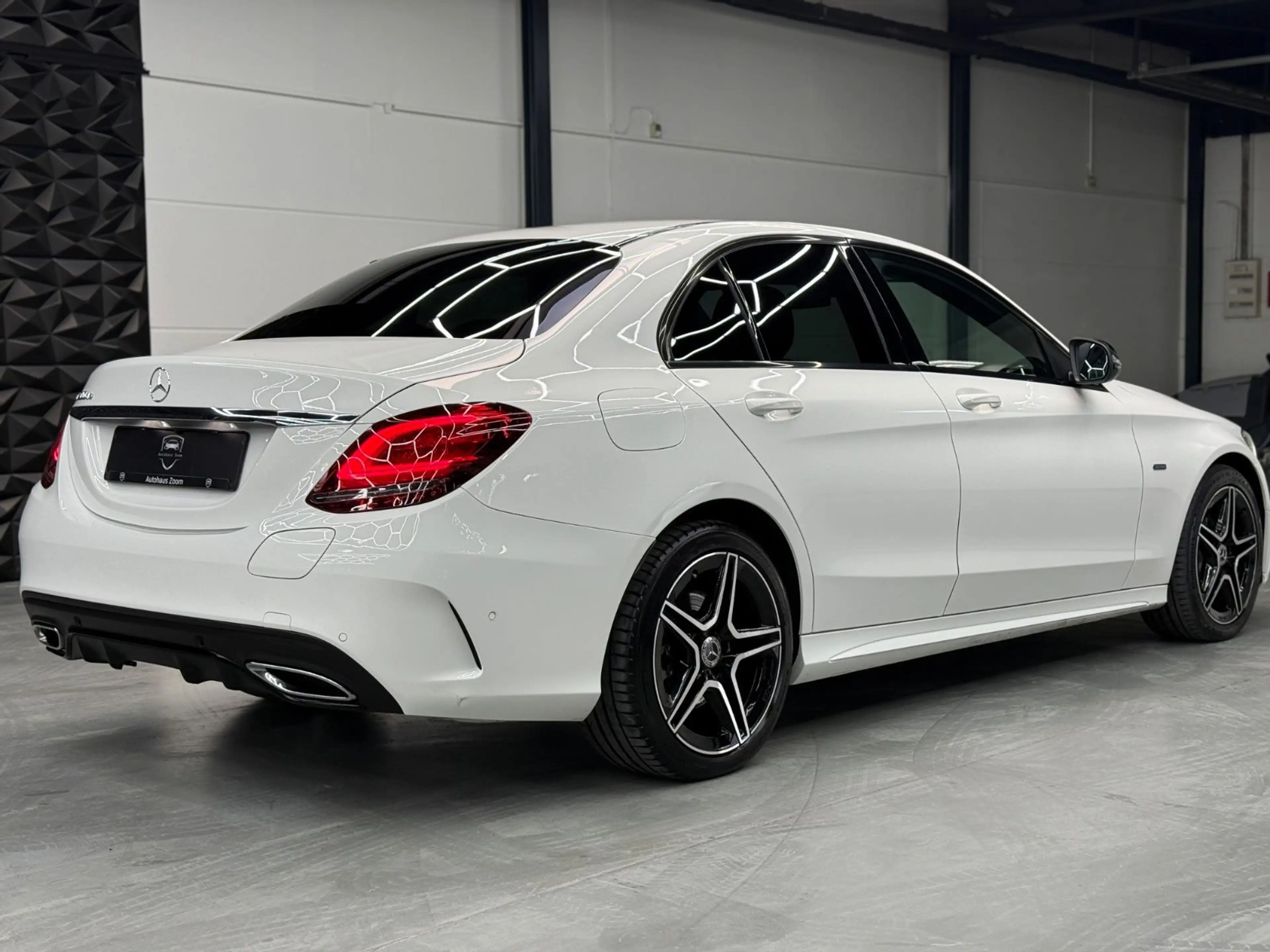Mercedes-Benz C 300 de AMG Night 1.HD*ACC*KAMERA*CARPLAY*AHK — photo 13