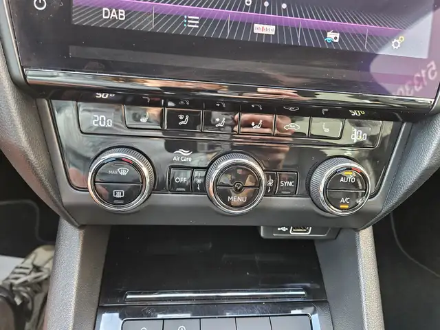 Skoda Octavia view 17