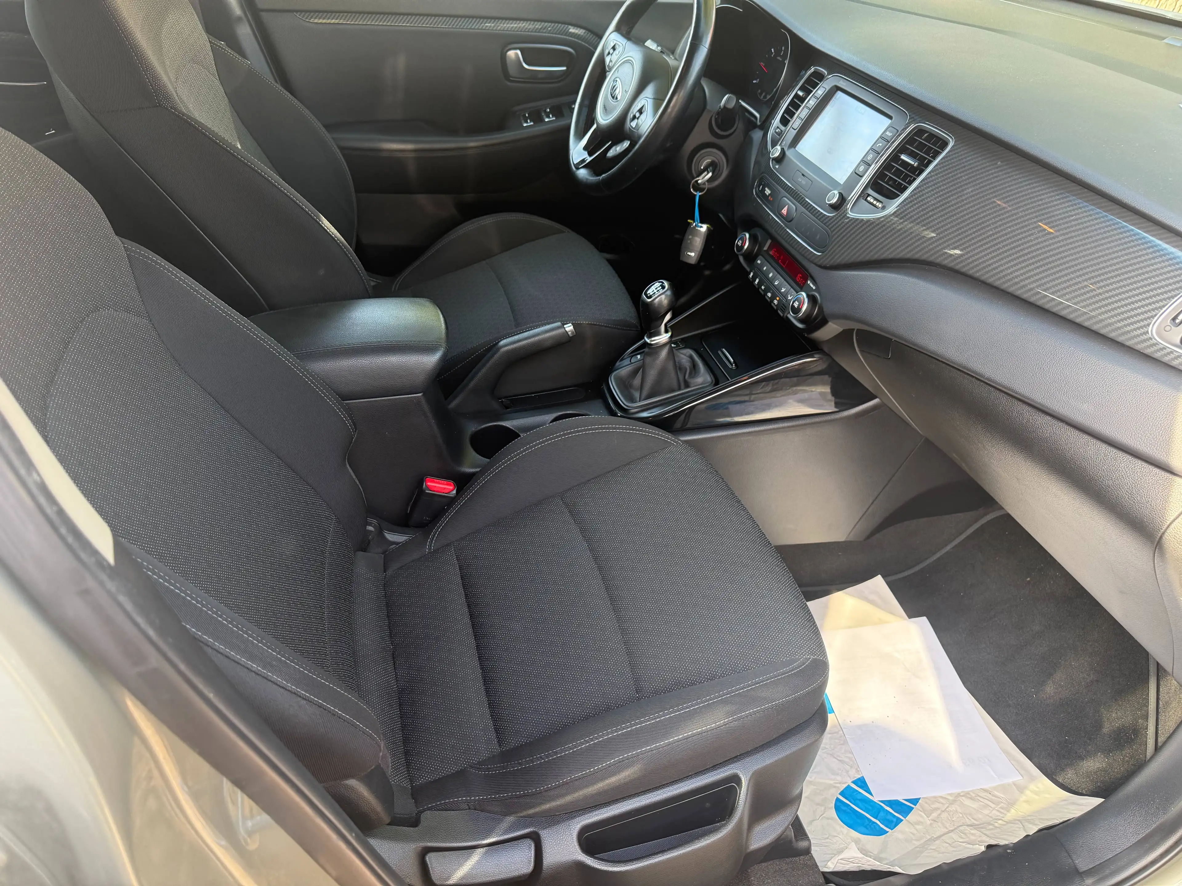 Kia Carens Carens Diesel 1.7 CRDi 141 ISG Spirit.7Sitzer — photo 4