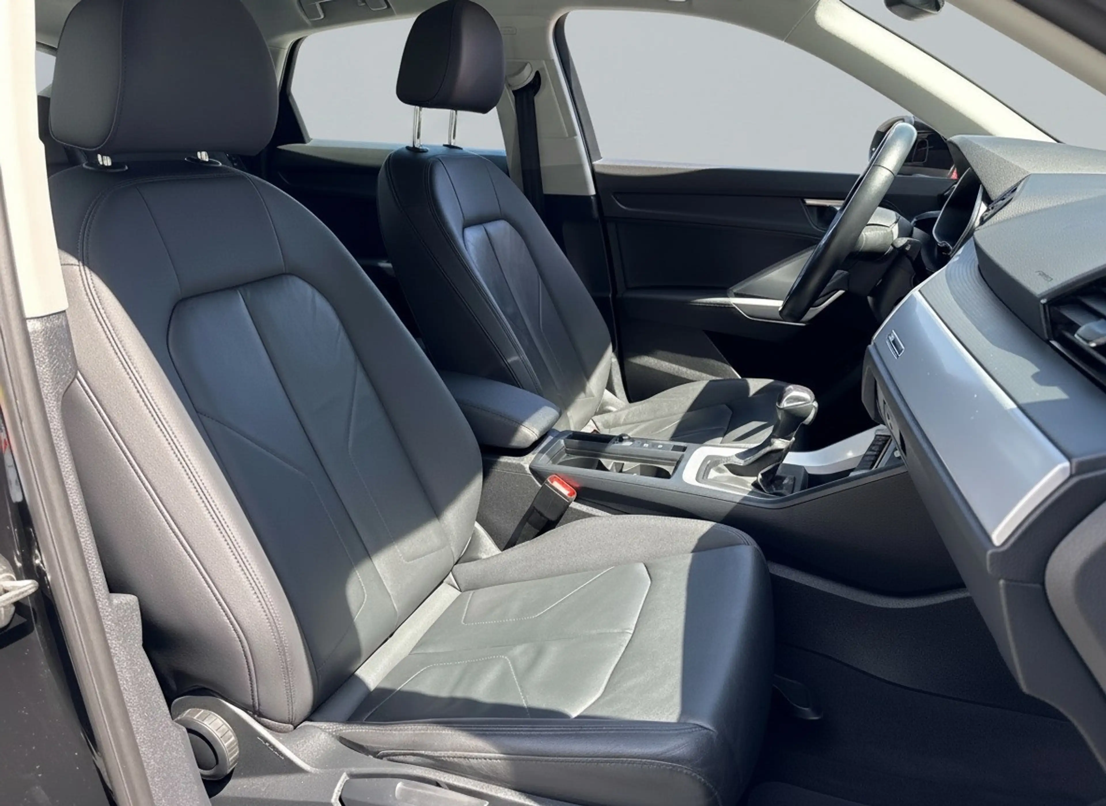 Audi Q3 Sportback 45 TFSI e 245PK BUSINESS EDITION PHEV LE — photo 17