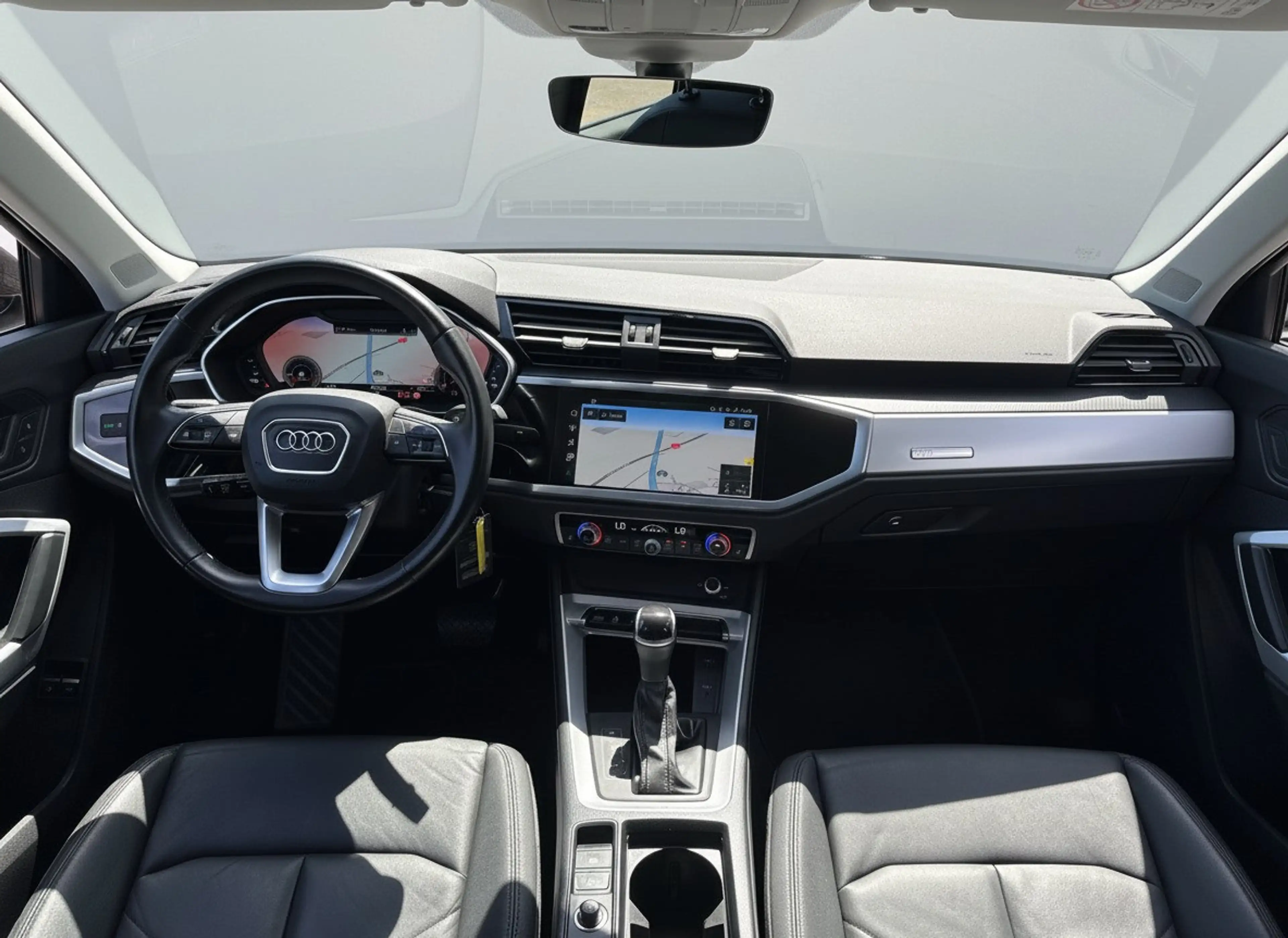 Audi Q3 Sportback 45 TFSI e 245PK BUSINESS EDITION PHEV LE — photo 2