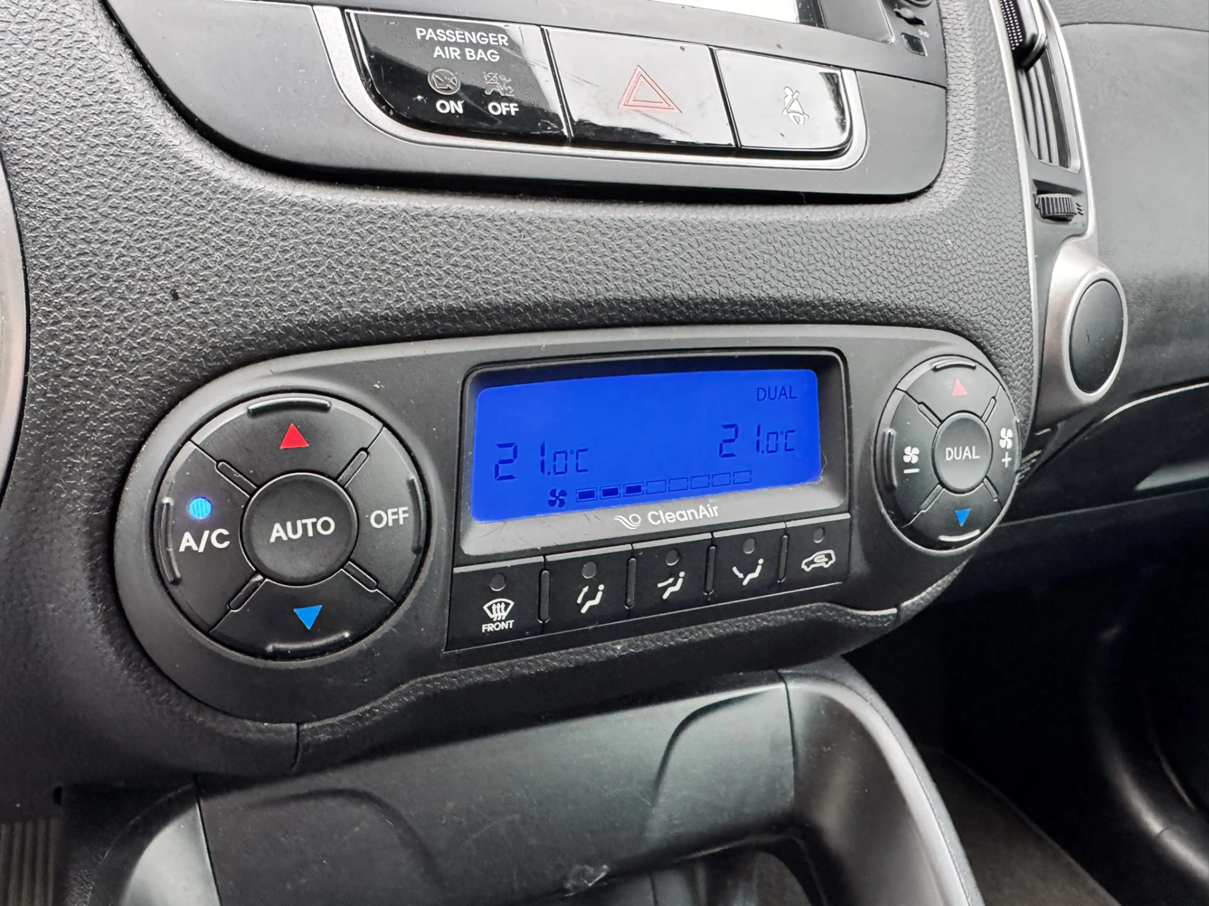 Hyundai iX35 1.6i GDI Dynamic*Navi*ECC*EXPORT/EX.BPM* — photo 8