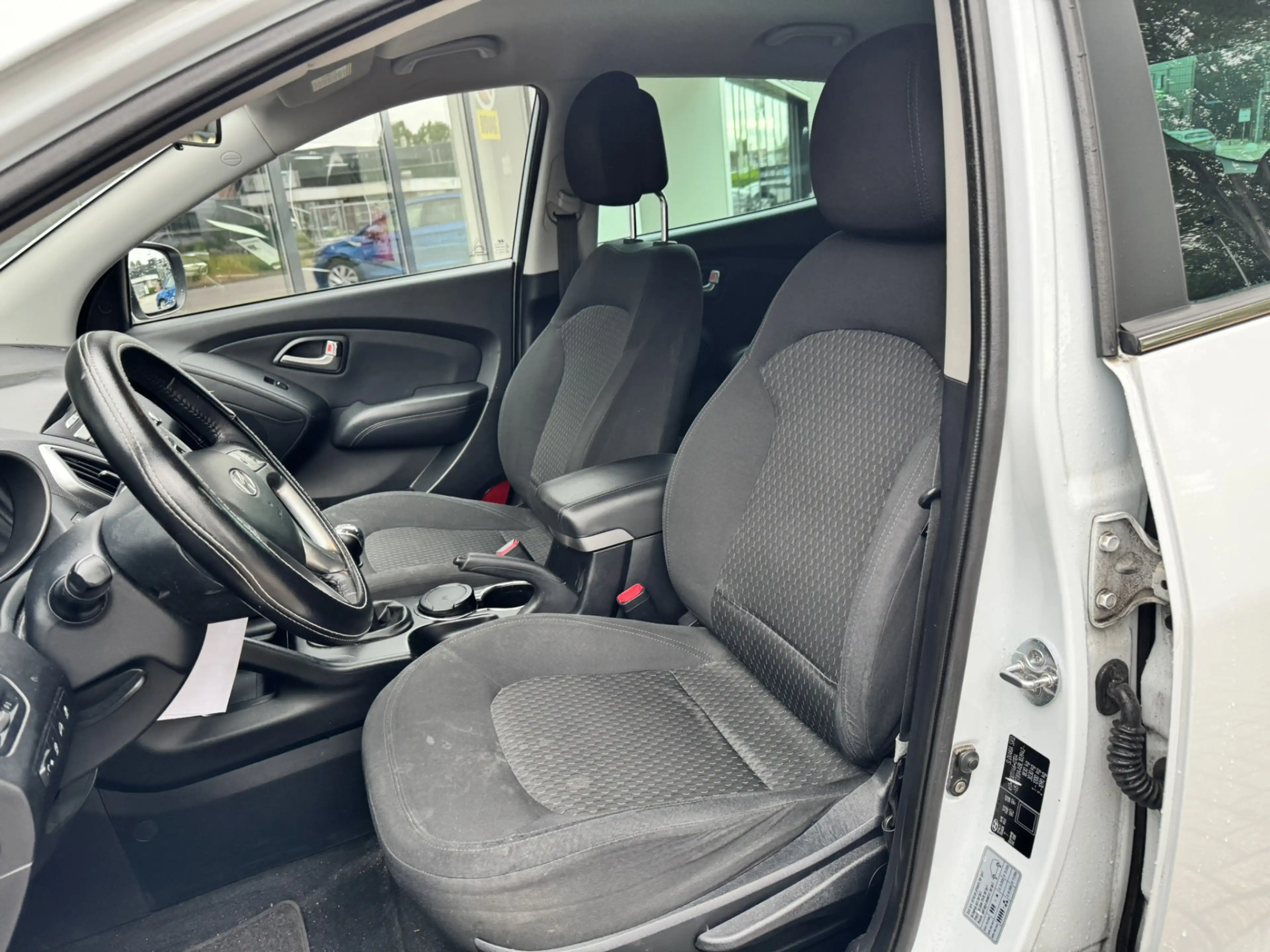 Hyundai iX35 1.6i GDI Dynamic*Navi*ECC*EXPORT/EX.BPM* — photo 9