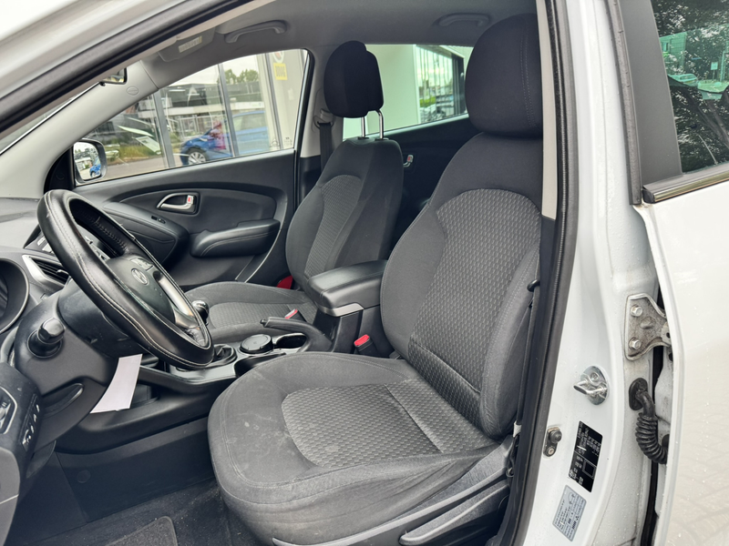 Hyundai iX35 1.6i GDI Dynamic*Navi*ECC*EXPORT/EX.BPM* — photo 9