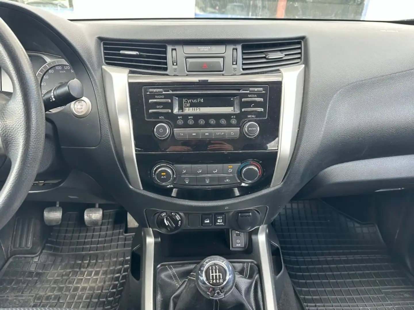 Nissan Navara 2.3 dCi 190 CV 4WD Double Cab Acenta Nero - 1