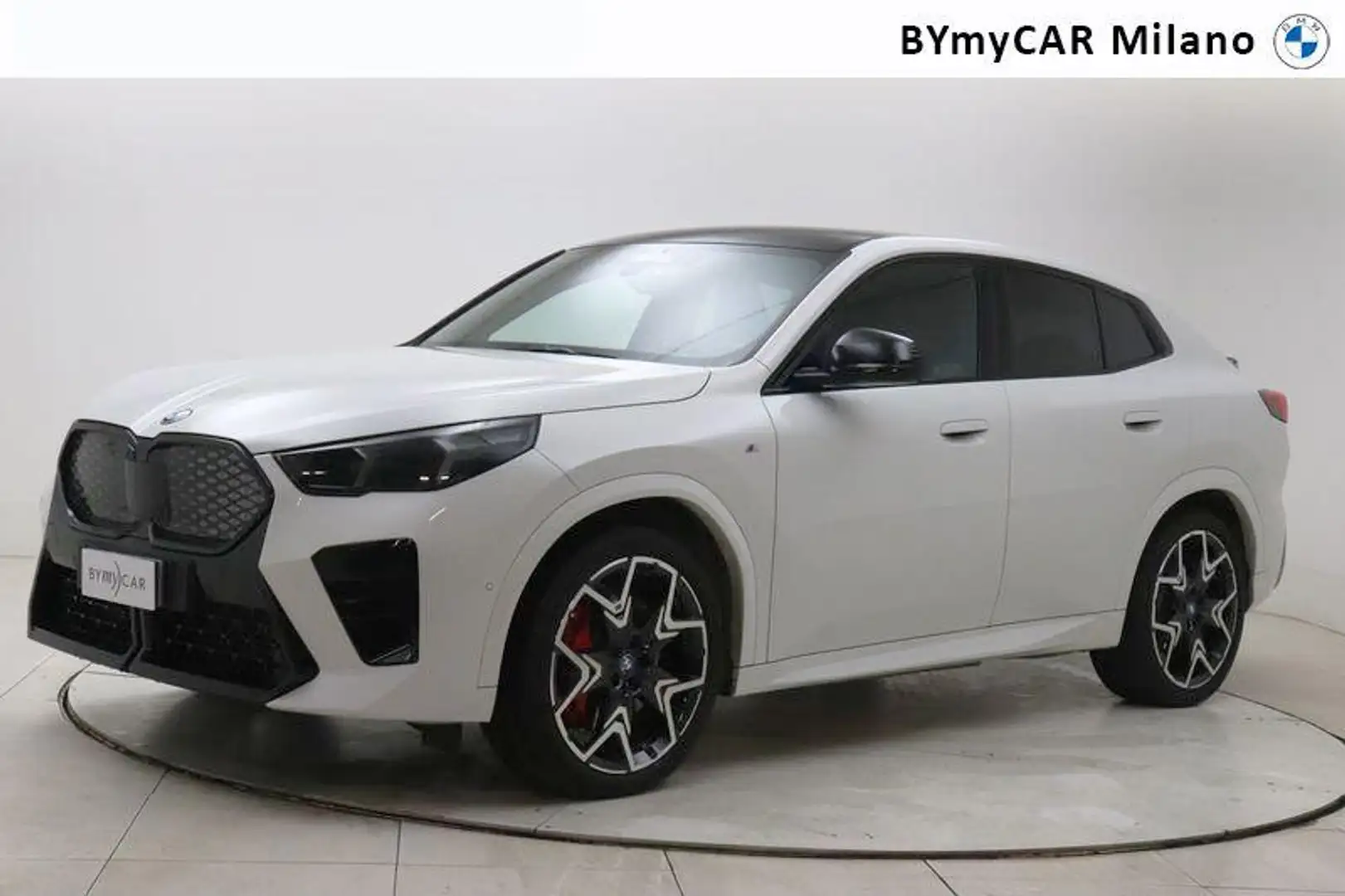 BMW iX2 xdrive 30 MSport Alb - 1