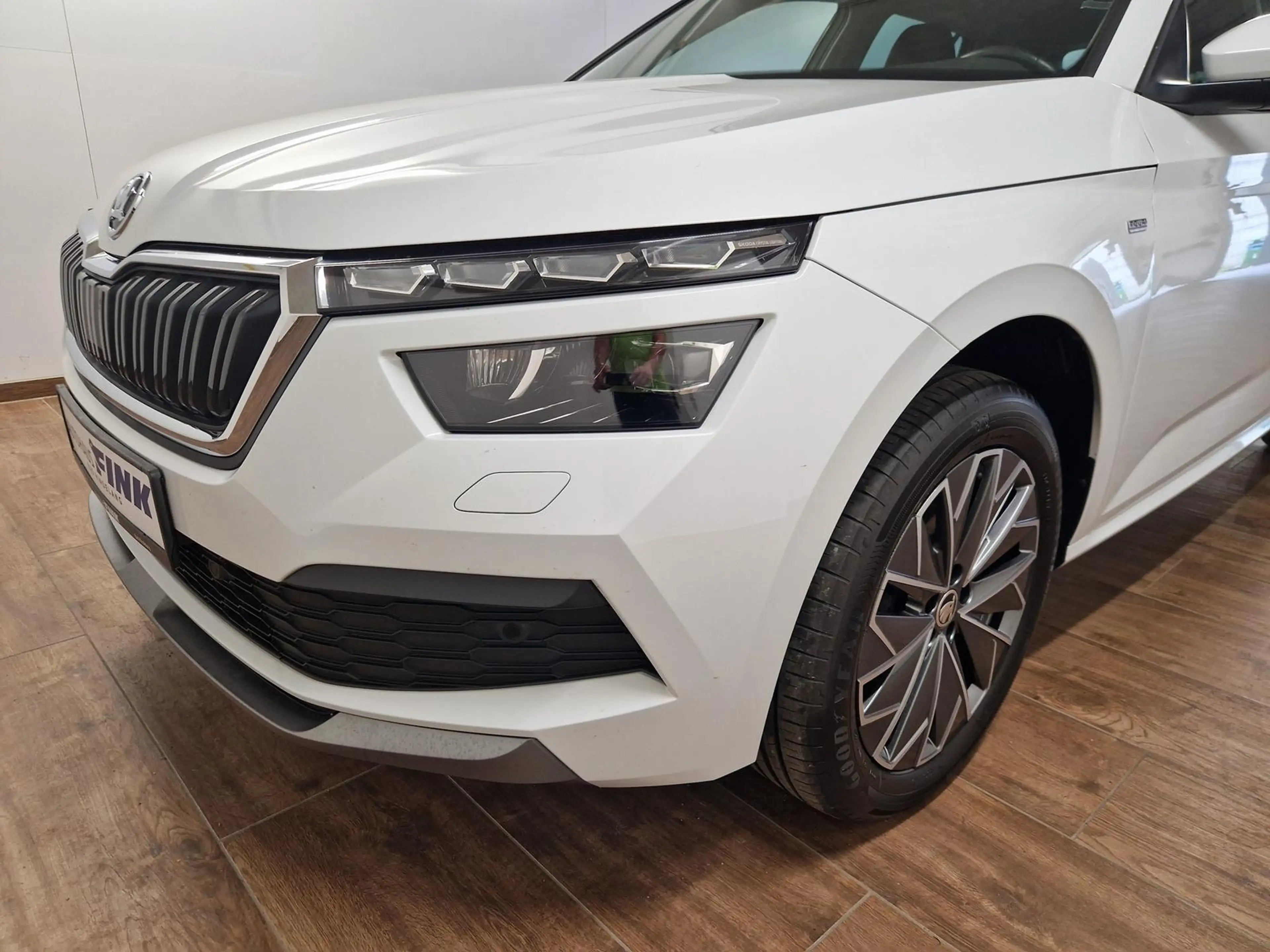Skoda Kamiq Tour 1.0 TSI DSG RFK Navi PDC v+h. — photo 10