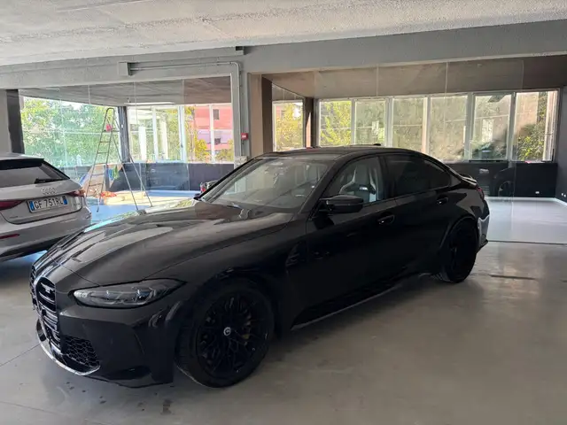 BMW 3 Series view 15