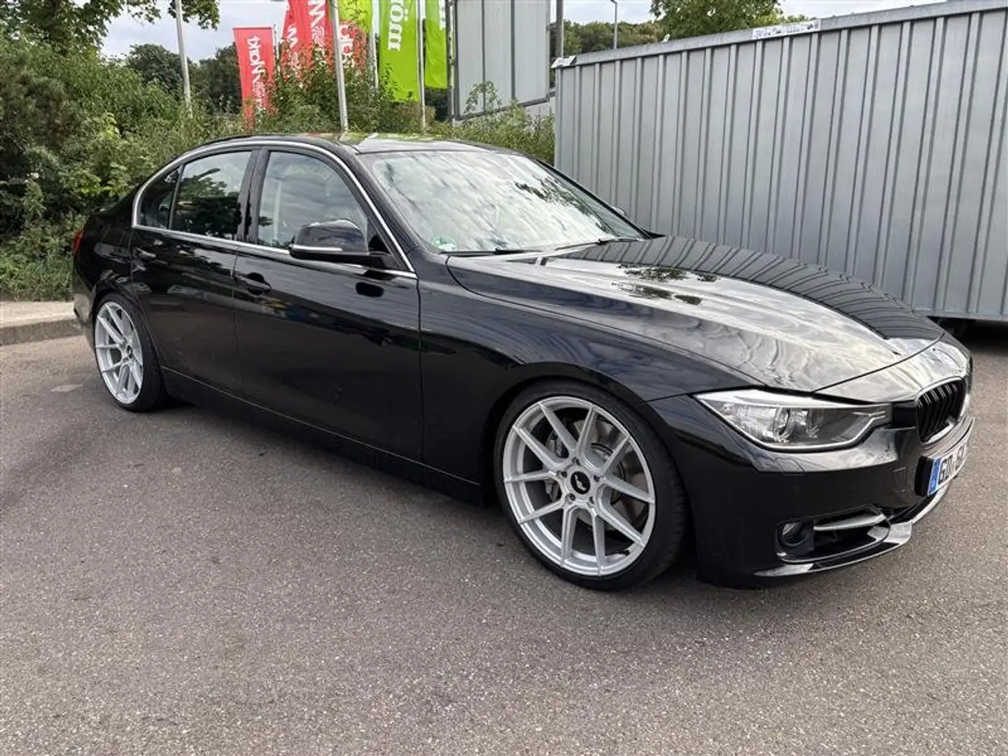 BMW 335 3er 335i Sport Line Schwarz - 1