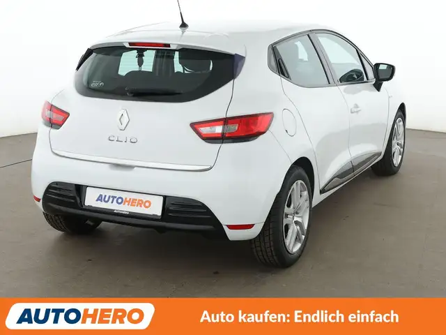Renault Clio view 6