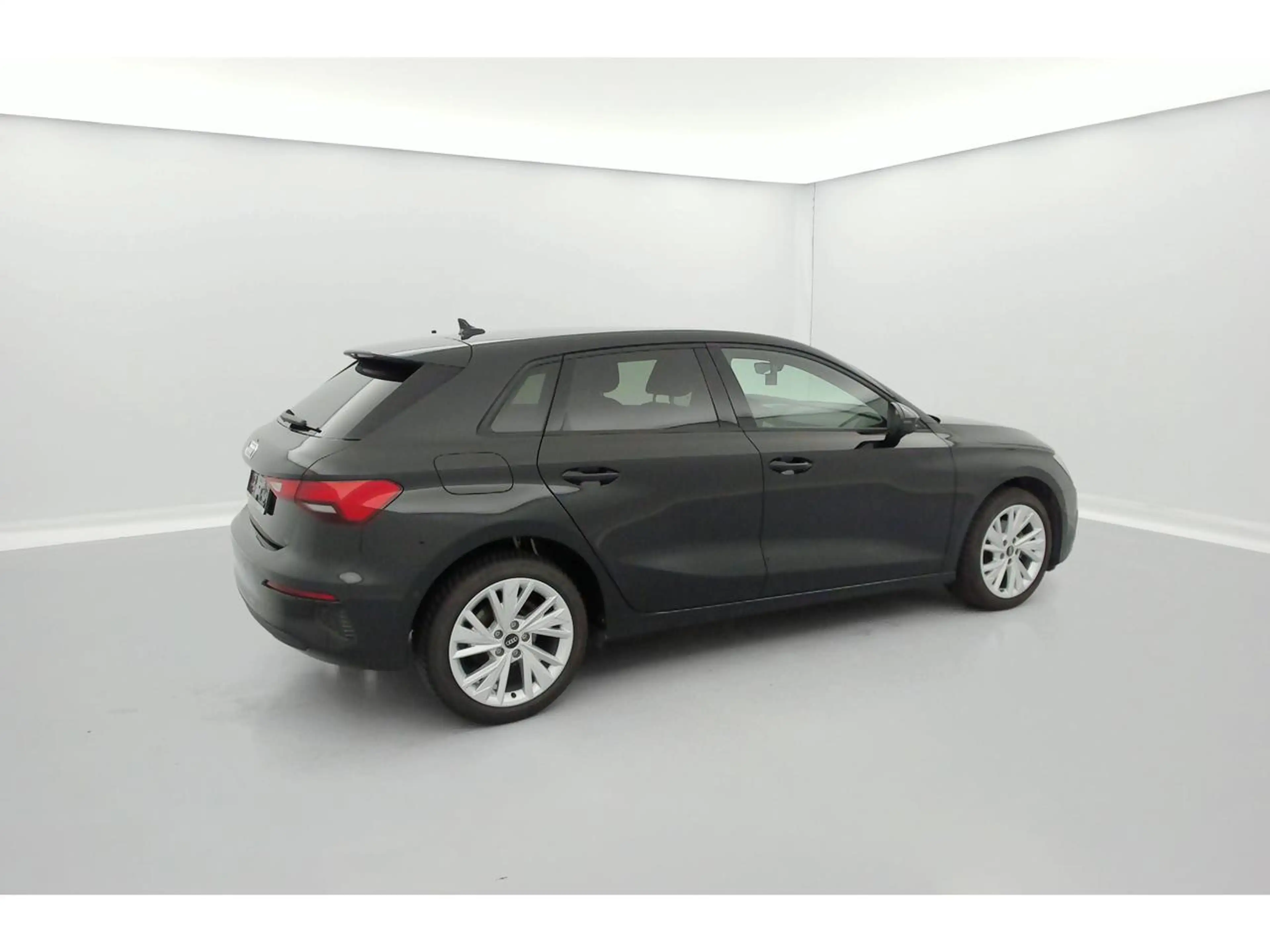 Audi A3 30 TFSI 81(110) kW(ch) 6 vitesses — photo 11