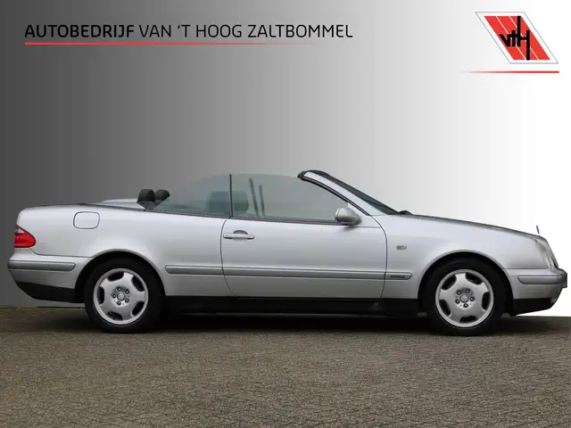 Mercedes-Benz CLK 230 Cabrio K. 194pk Automaat Elegance HARDTOP NIEUWS