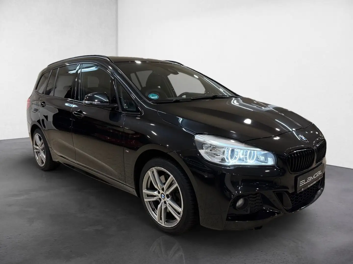 BMW 220 d Gran Tourer M Sport-ConnectedDrive-H&K-Pano Schwarz - 1