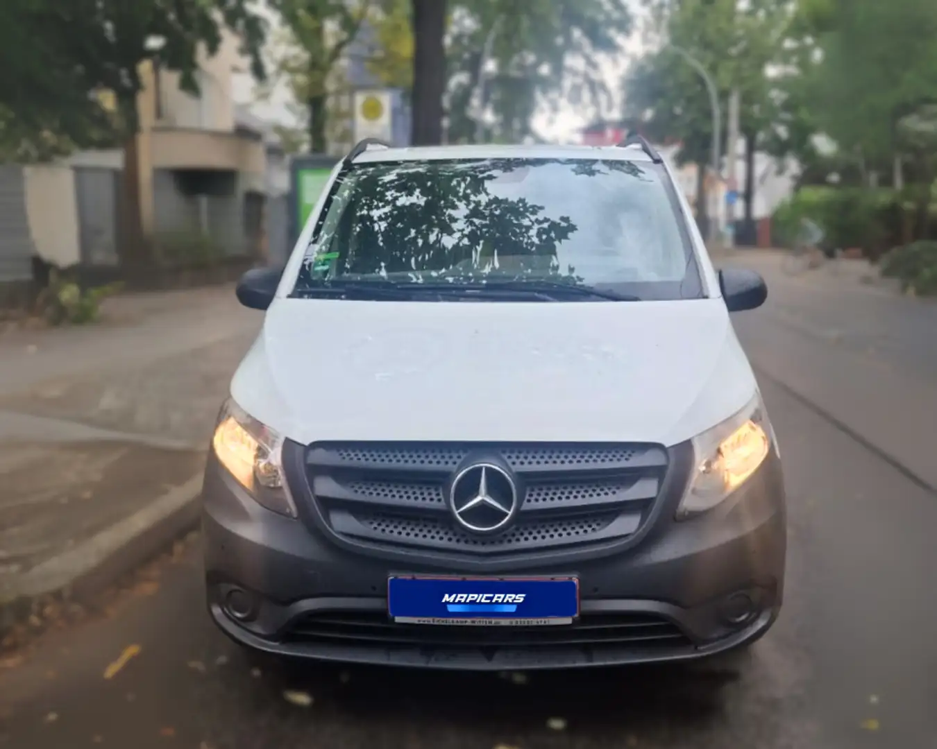 Mercedes-Benz Vito Furgón 110CDI tD Base Larga Blanco - 2