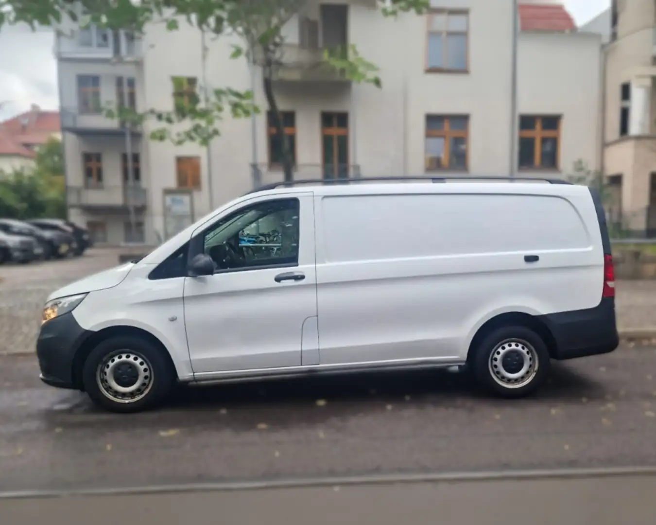 Mercedes-Benz Vito Furgón 110CDI tD Base Larga Blanco - 1