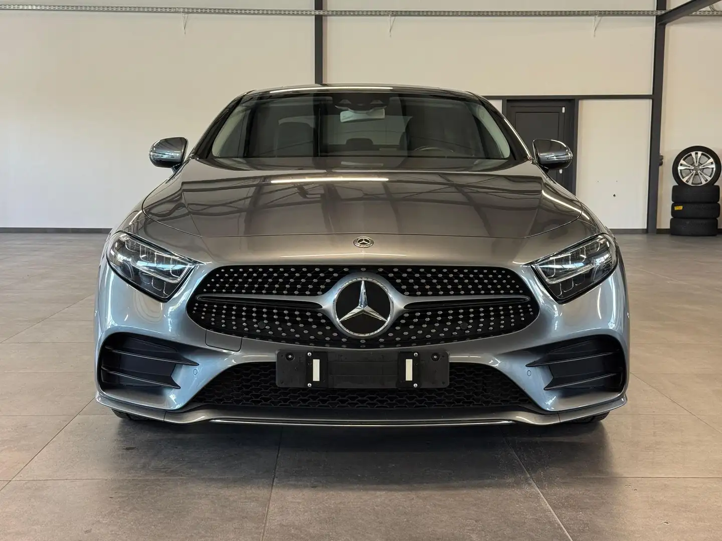 Mercedes-Benz CLS 350 d AMG 4Matic PANO+MB-LED+WIDE+BURMESTER Silber - 2
