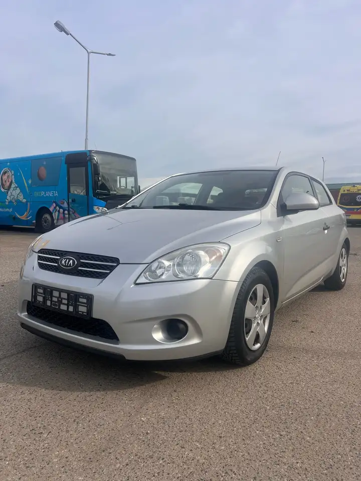 Kia Ceed / cee