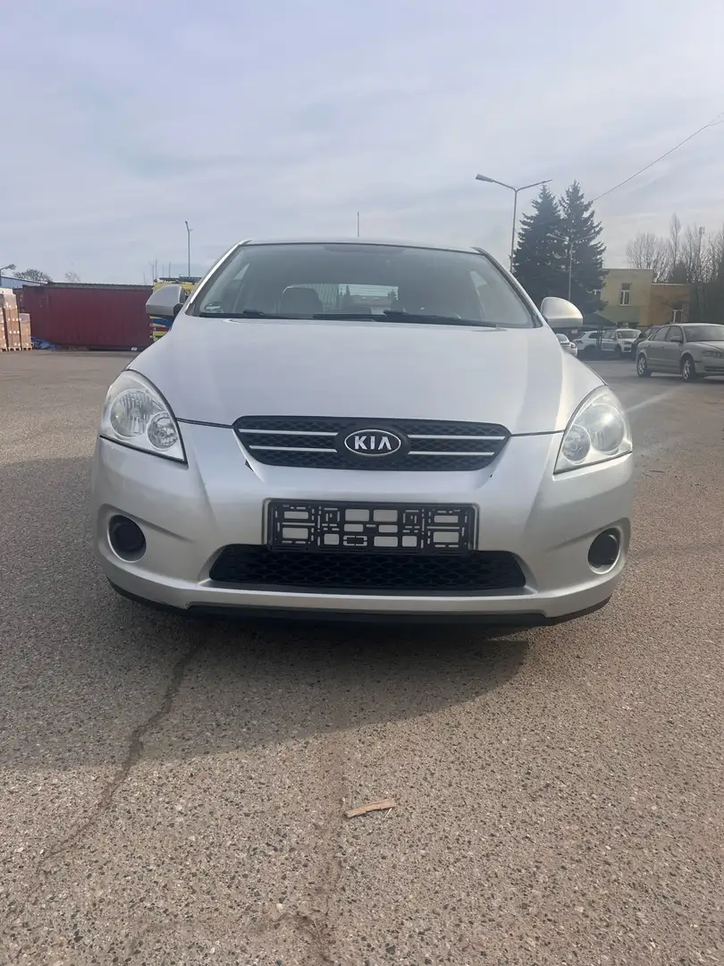 Kia Ceed / cee'd 1.6 CVVT EX - 2