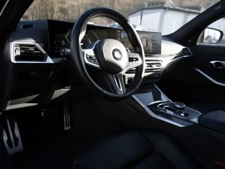 BMW Serie 3 2023, foto 21