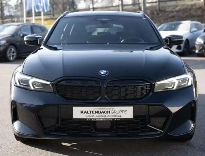 BMW Serie 3 2023, foto 5