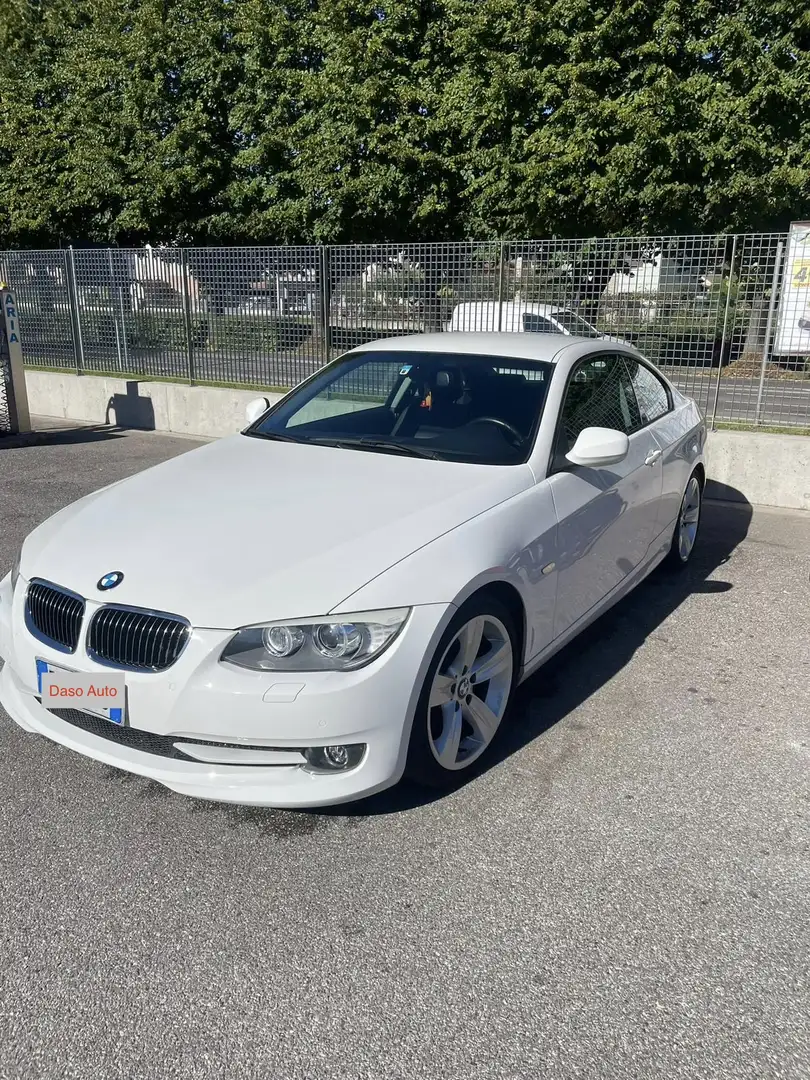 BMW 320 320d Coupe Futura 184cv Blanc - 2
