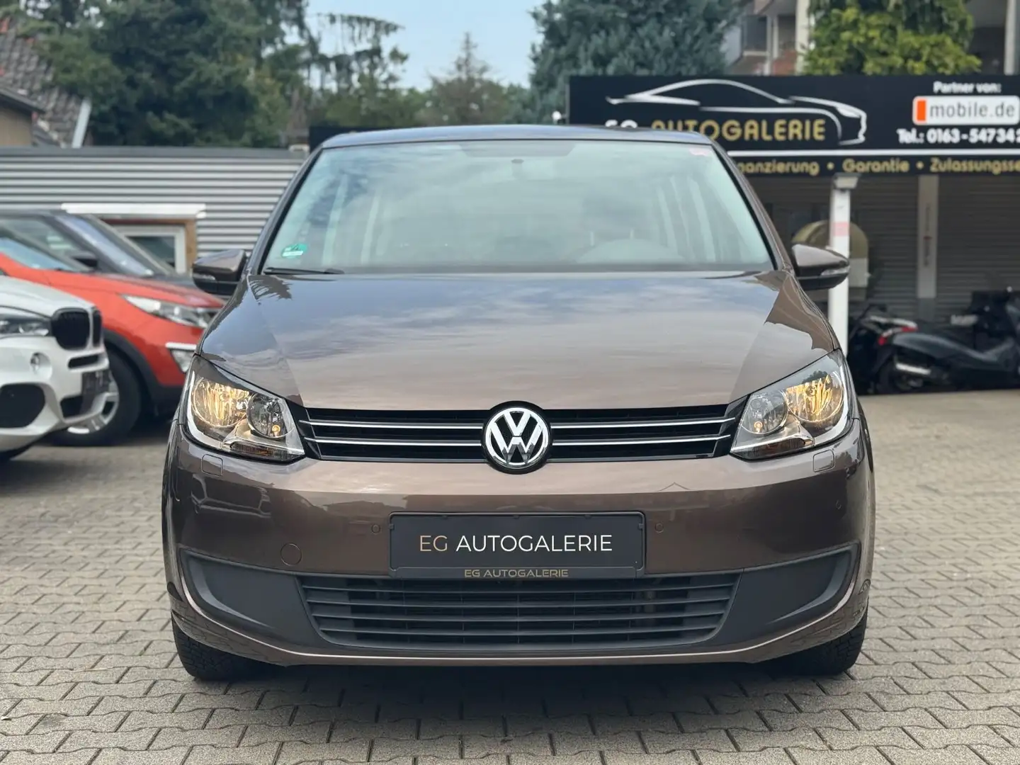 Volkswagen Touran Trendline BMT*1.HAND*SCHECKHEFT*SHZ*KLIMA Brun - 2