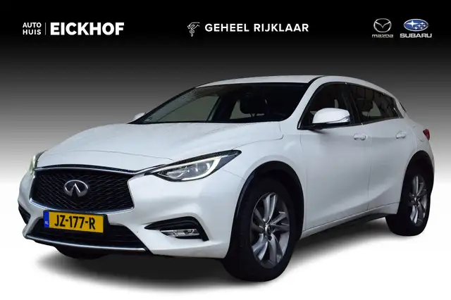 Infiniti Q30 1.6t Premium