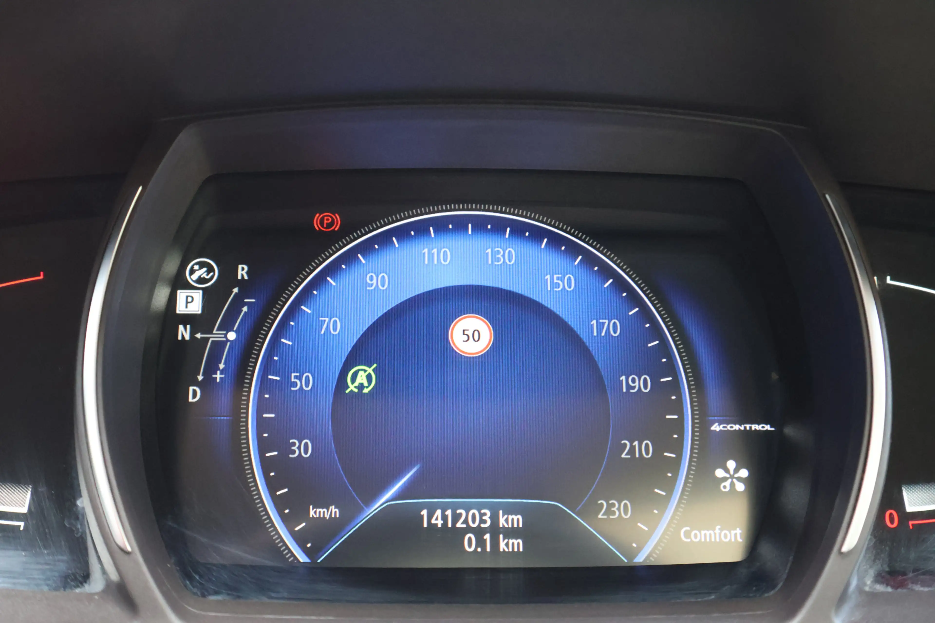 Renault Espace 1.6dCi Initiale Paris 7pers. | 4Control | HUD | AC — photo 11